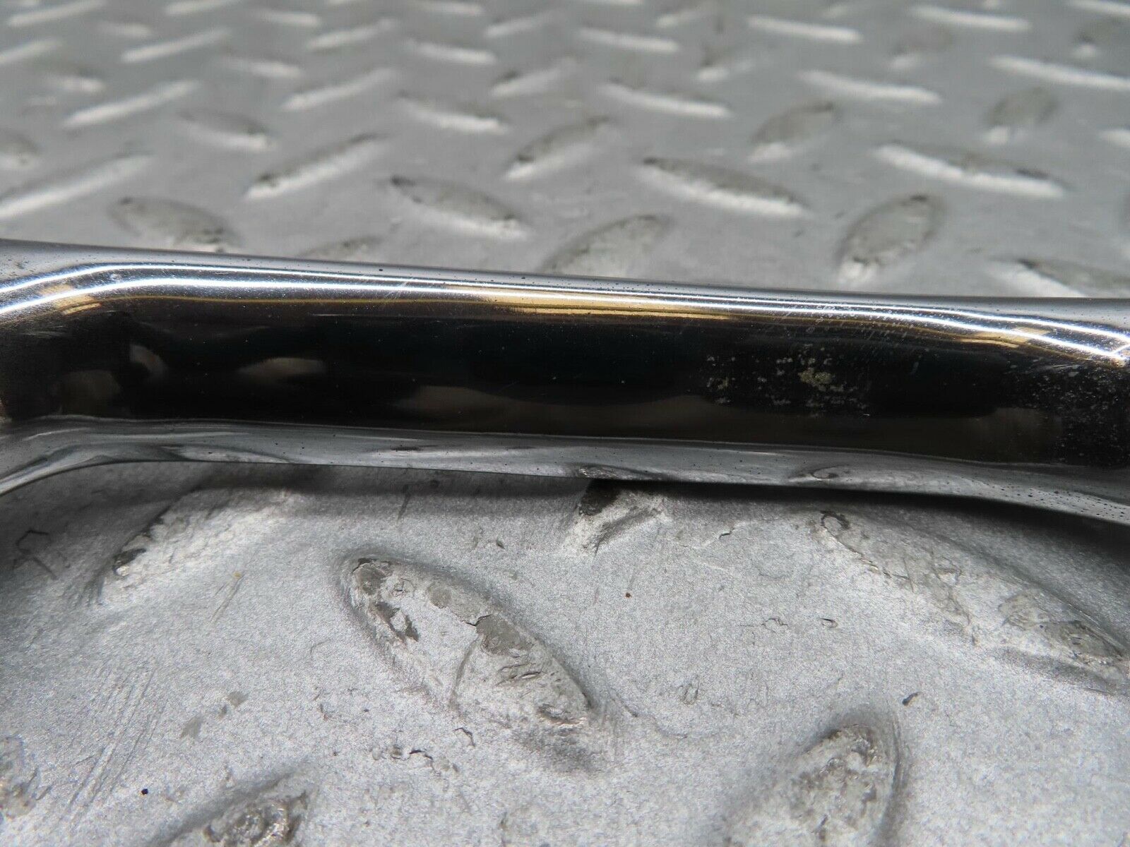 12456 Mercedes-Benz W108 Chrome Door Handle Front Left No key