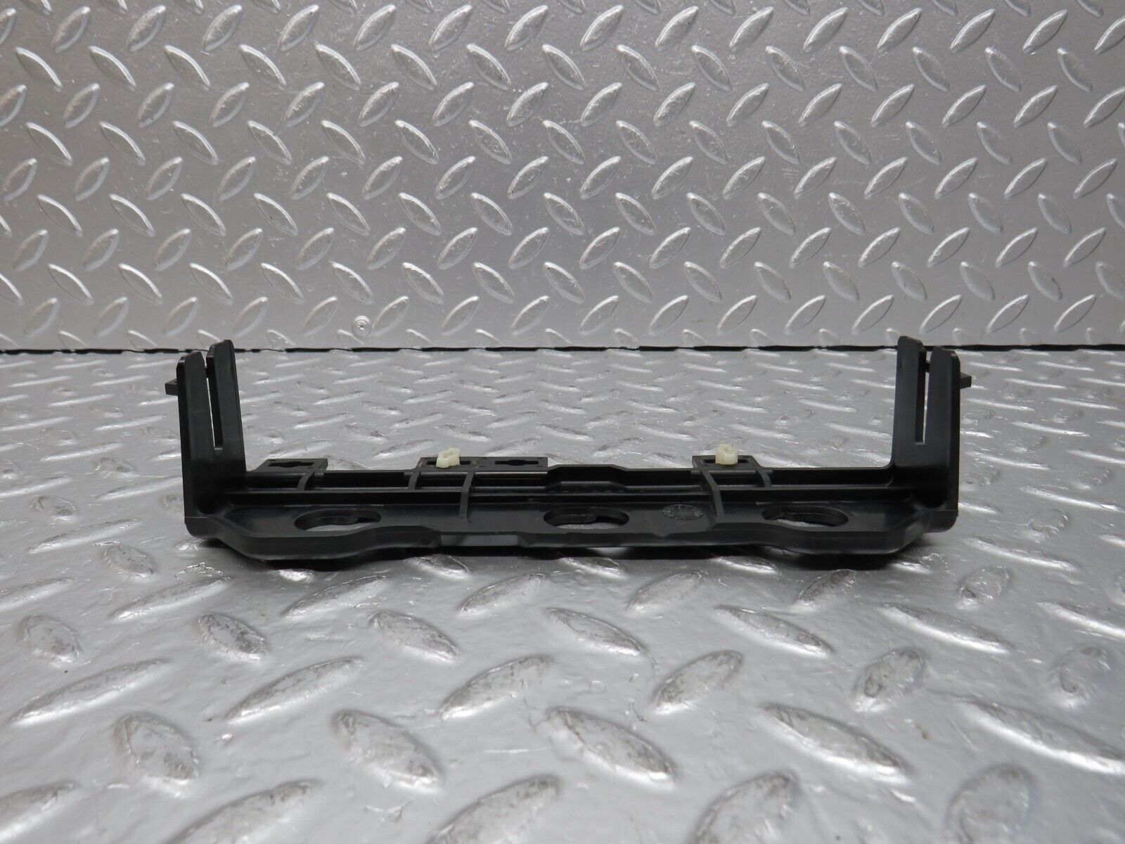 31731 Mercedes-Benz W201 190LE 1.8L Heater Control Switch Holder Panel 2018330414