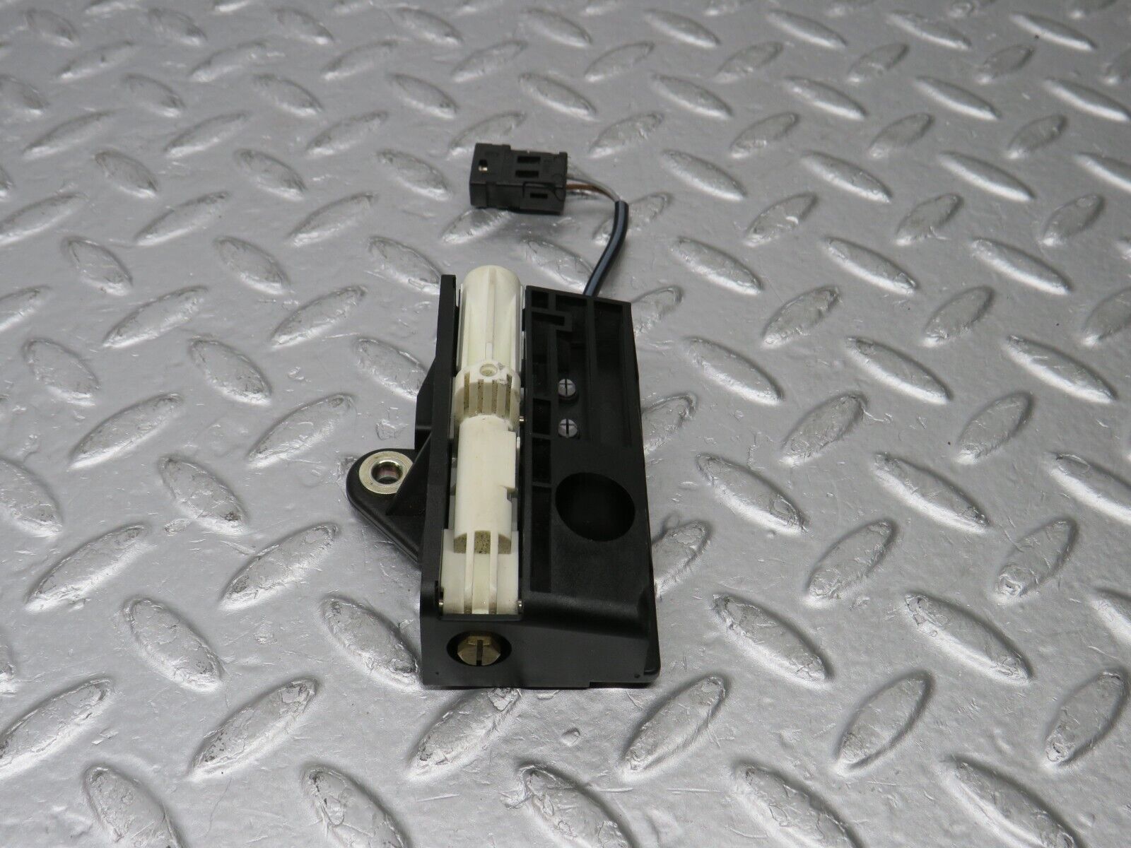 38389 Mercedes-Benz R129 280SL Coupe Roof Limit Switch 1298206110