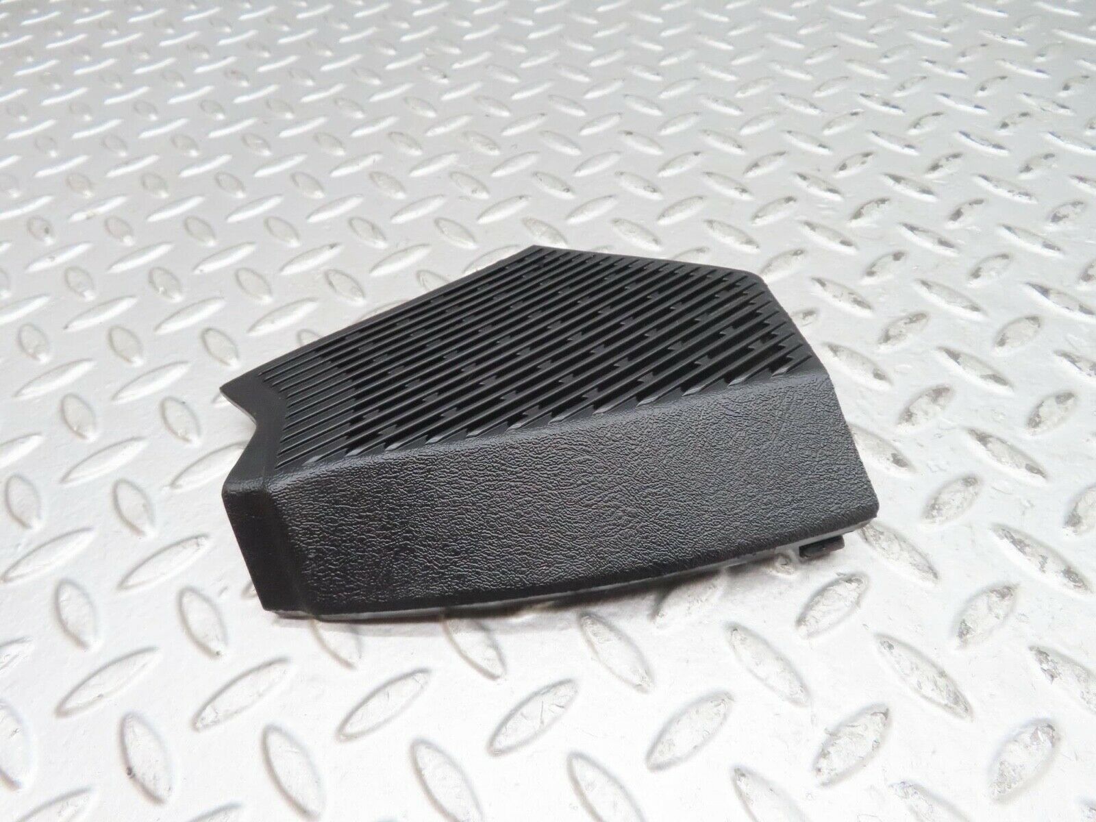 15840 Mercedes-Benz W123 280E Front Right Speaker Cover 1236802807