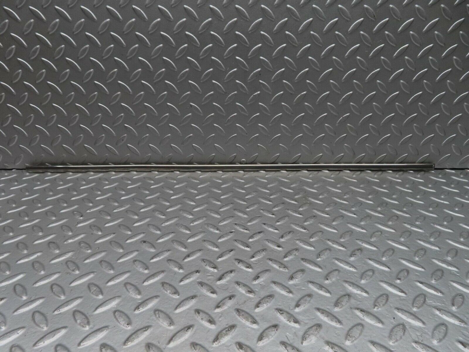 15197 Mercedes-Benz W140 S320 Rear Right Door Lower Chrome Moulding Trim