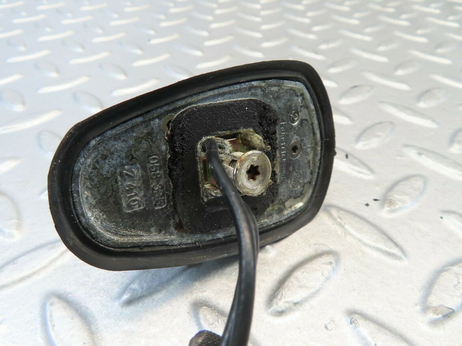 11159 Mercedes-Benz W221 S320 Roof Aerial