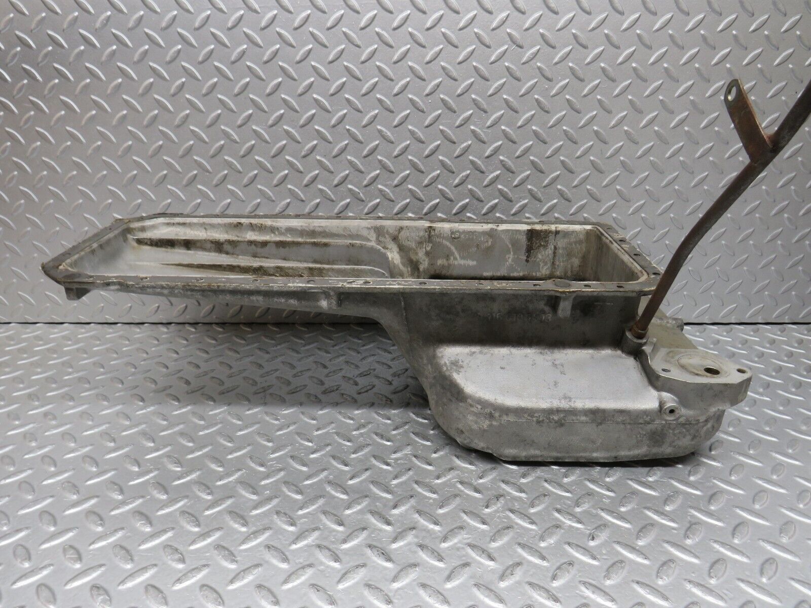 37672 Mercedes-Benz W109 300SEL Oil Pan Oil Sump 1160101413