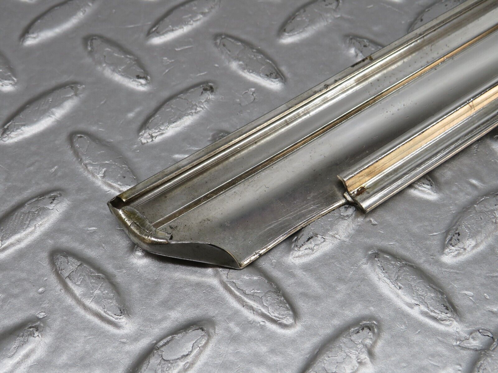 40271 Mercedes-Benz W110 230 Rear Right Door Chrome Moulding Trim