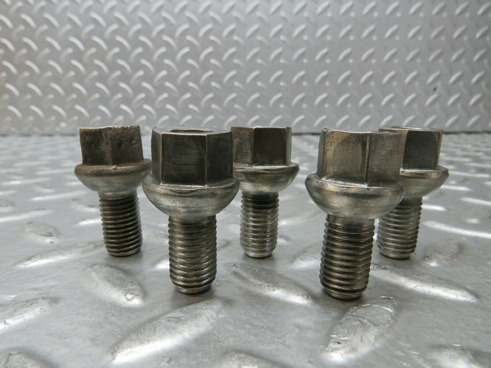 23603 Mercedes-Benz 5x Steel Wheel Lug Bolt M12x1.5