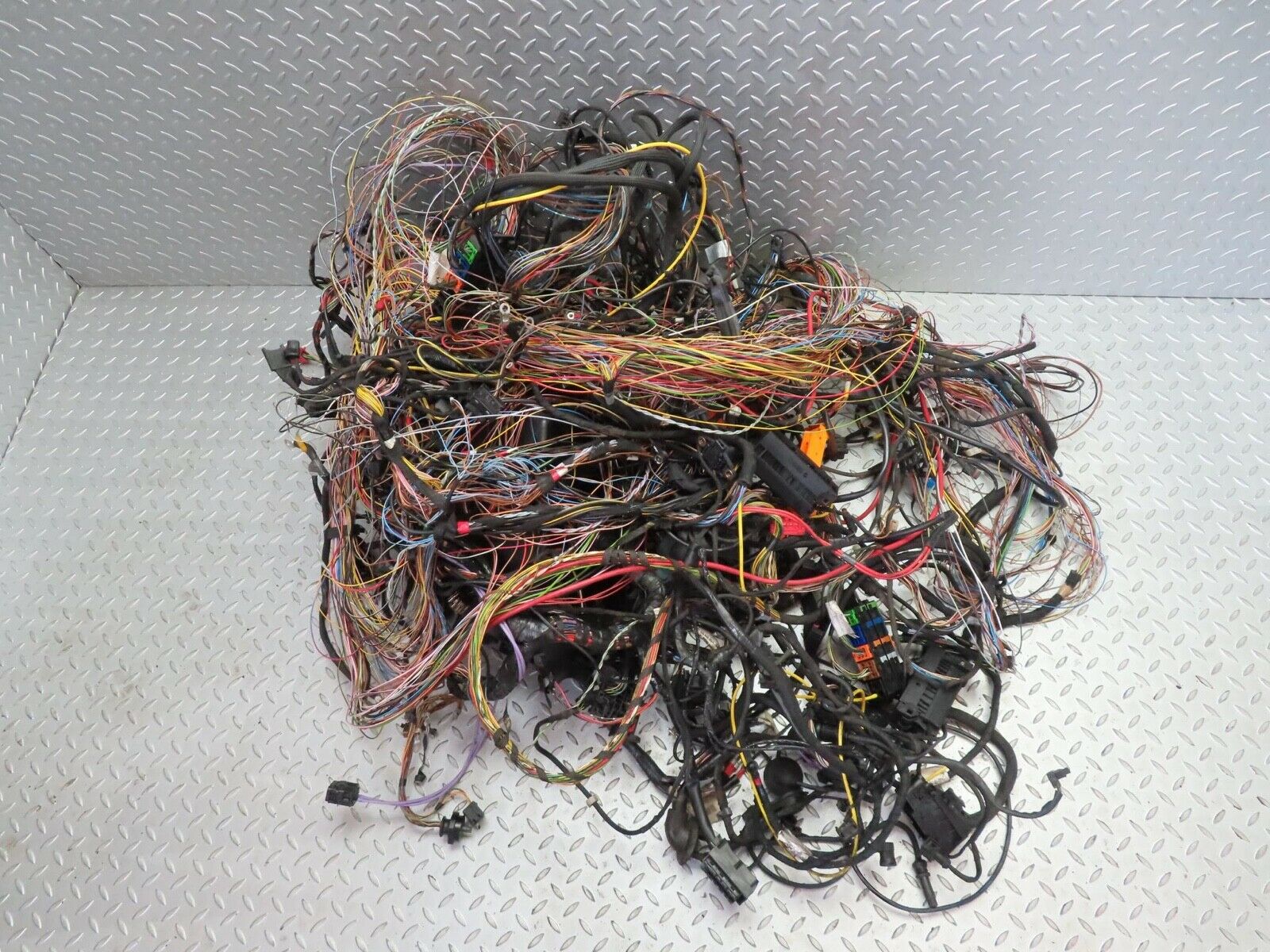 15208 Mercedes-Benz W140 S320 Engine Chassis Body Wire Wiring Harness