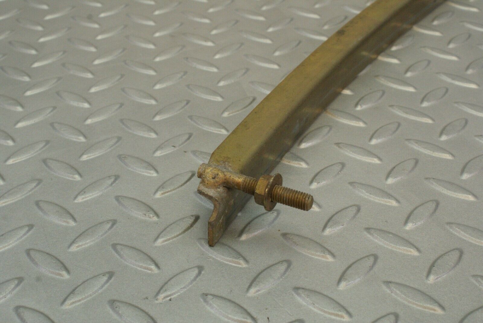 3040 Mercedes-Benz C123 280CE Coupe Front Right Window Guide Rail