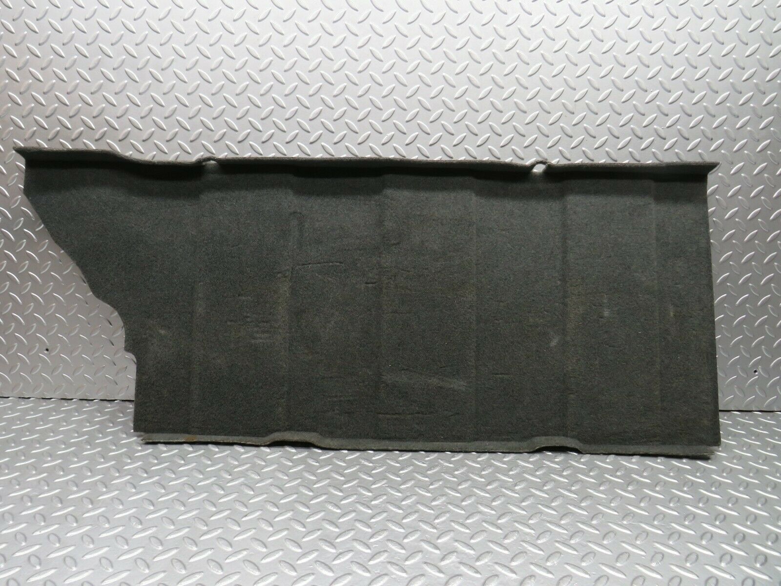 22321 Mercedes-Benz C124 E220 Coupe Fuel Tank Cover Plate 1246943525