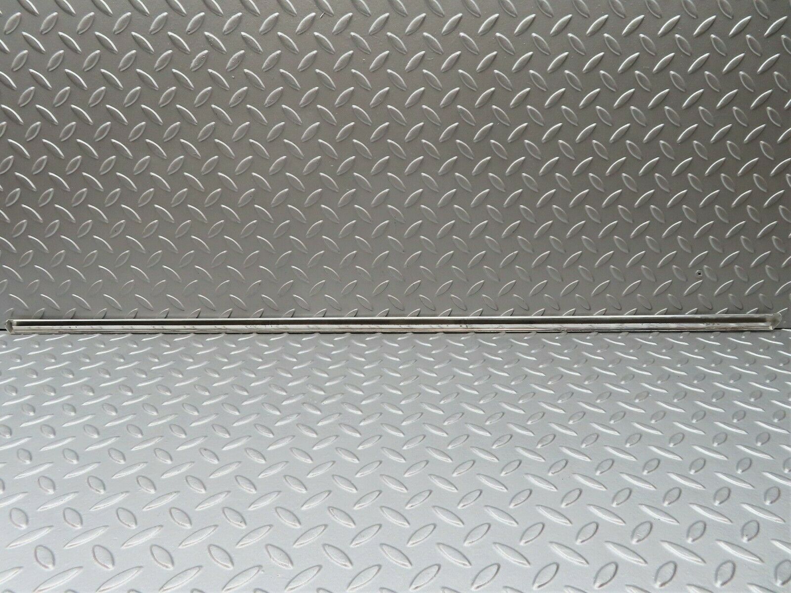 3744 Mercedes-Benz S123 200T Wagon Rear Left Door Chrome Moulding Trim