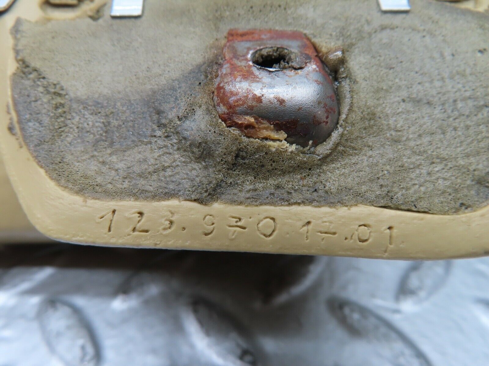 21030 Mercedes-Benz W123 230E Interior Door Handle Front Left Beige 1239701701