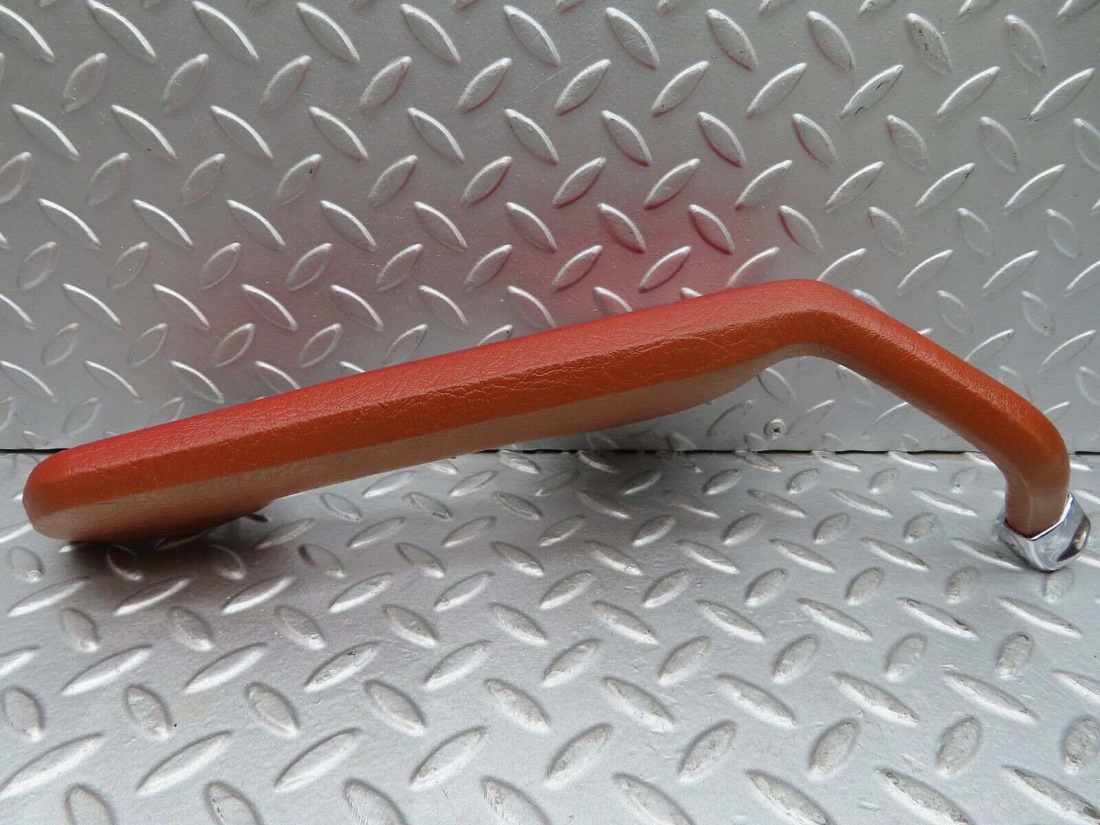 12252 Mercedes-Benz W108 280SE 3.5 Interior Door Handle Right Red