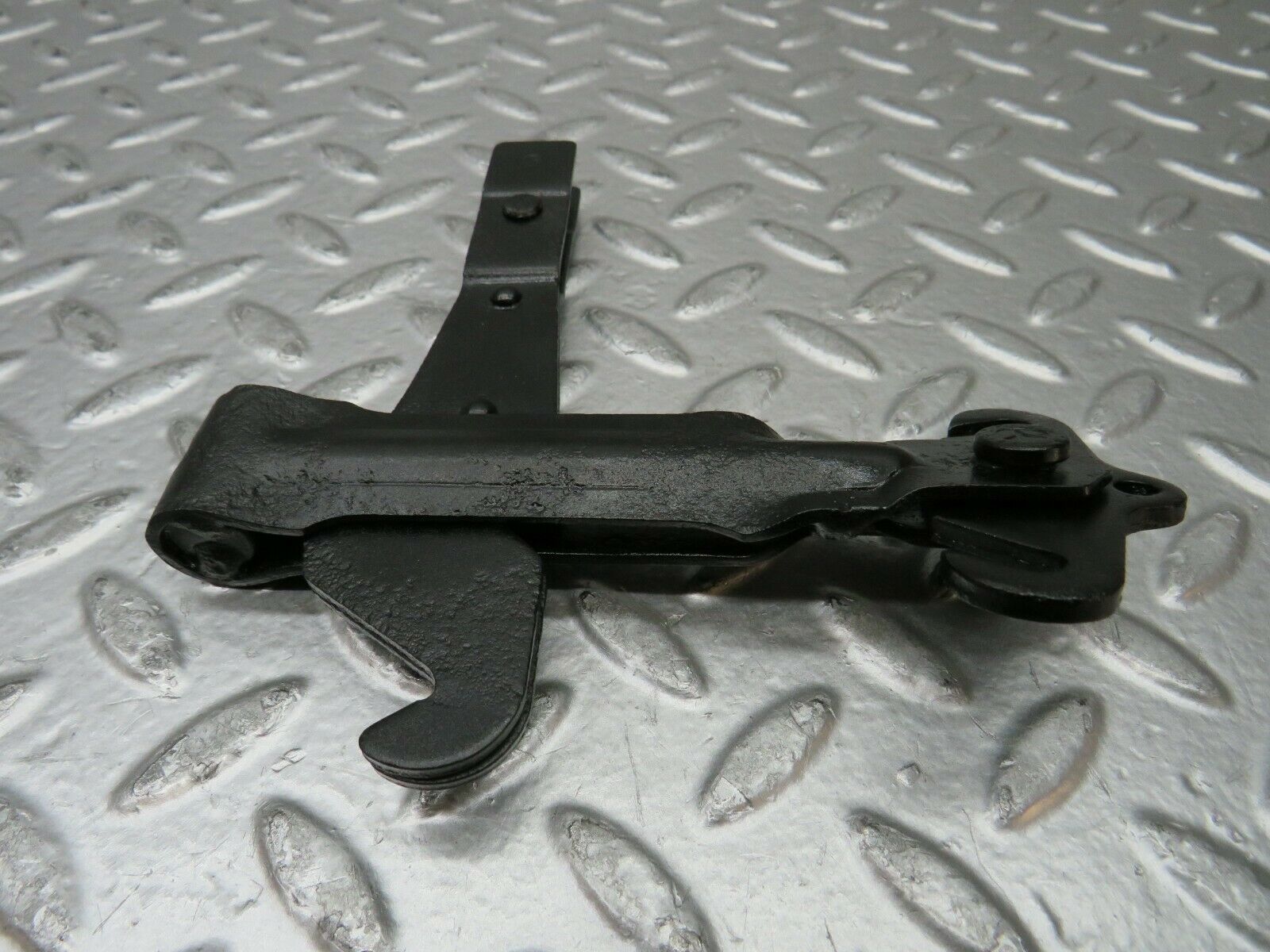 23137 Mercedes-Benz C123 230CE Coupe Handbrake Regulator