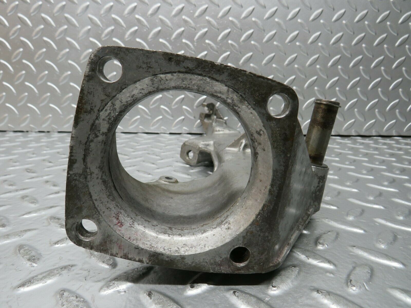 23794 Mercedes-Benz C107 450SLC Coupe Brake Pedal Bracket 1072941101