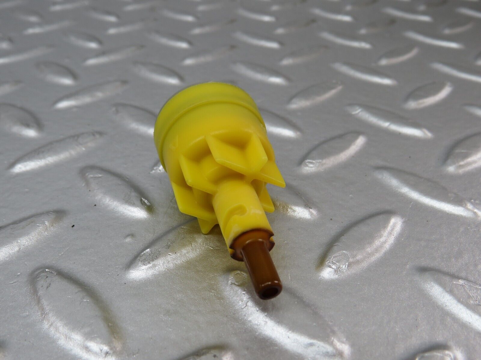 34337 Mercedes-Benz C126 380SEC Vacuum Check Valve 3x 1268000078 1268000478