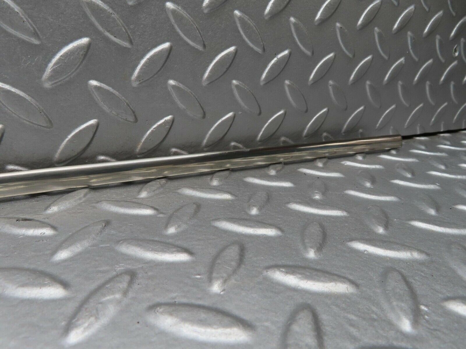 15198 Mercedes-Benz W140 S320 Front Left Door Lower Chrome Moulding Trim