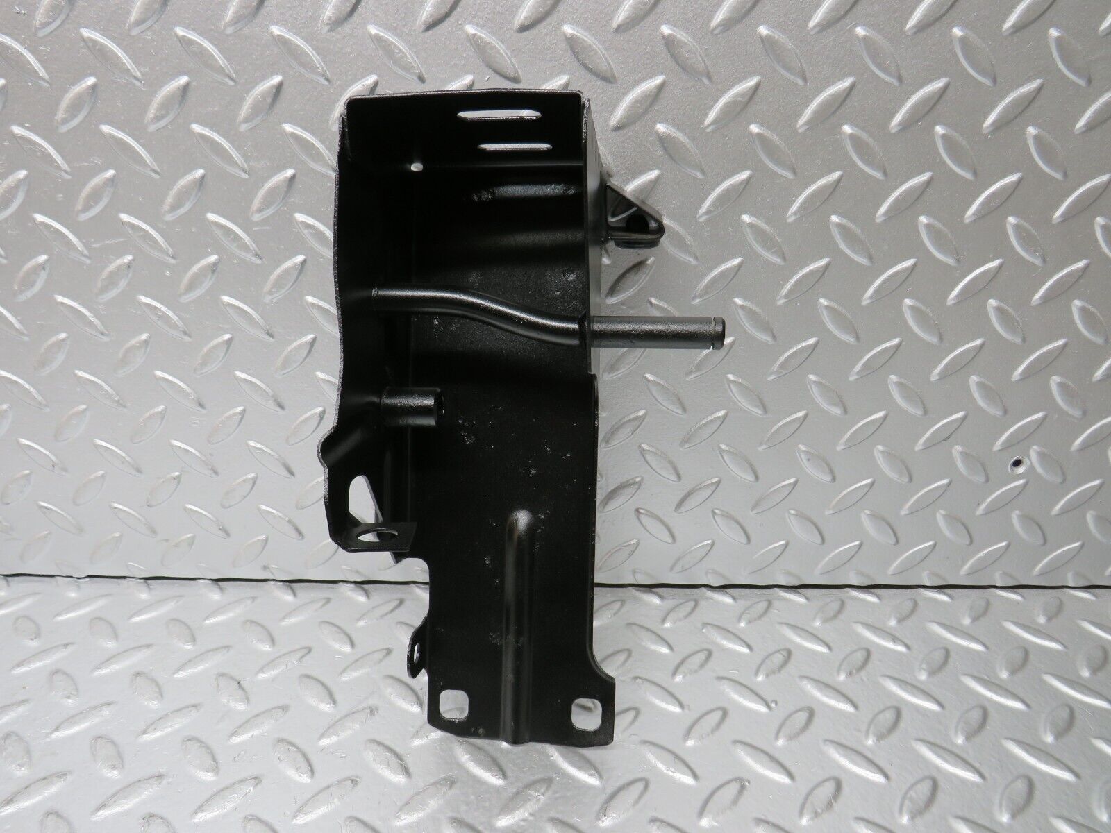 30137 Porsche 924 Accelerator Pedal Bracket