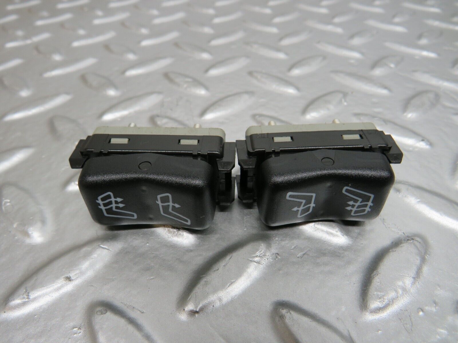 24663 Mercedes-Benz W140 S320 Heated Seat Switch Pair 1408209810