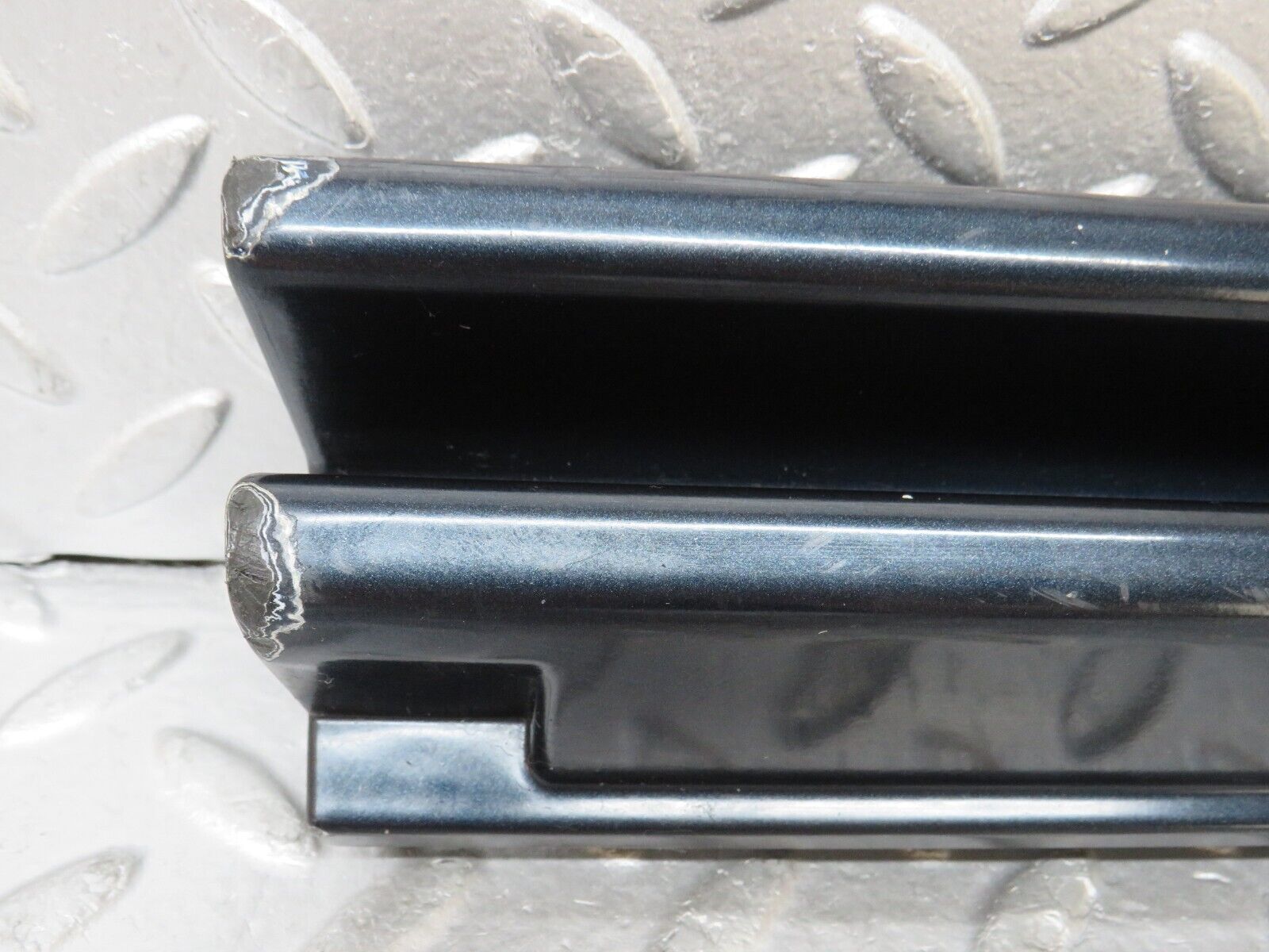 35314 Mercedes-Benz W140 Front Bumper Tow Hook Cover Grill 1408850926