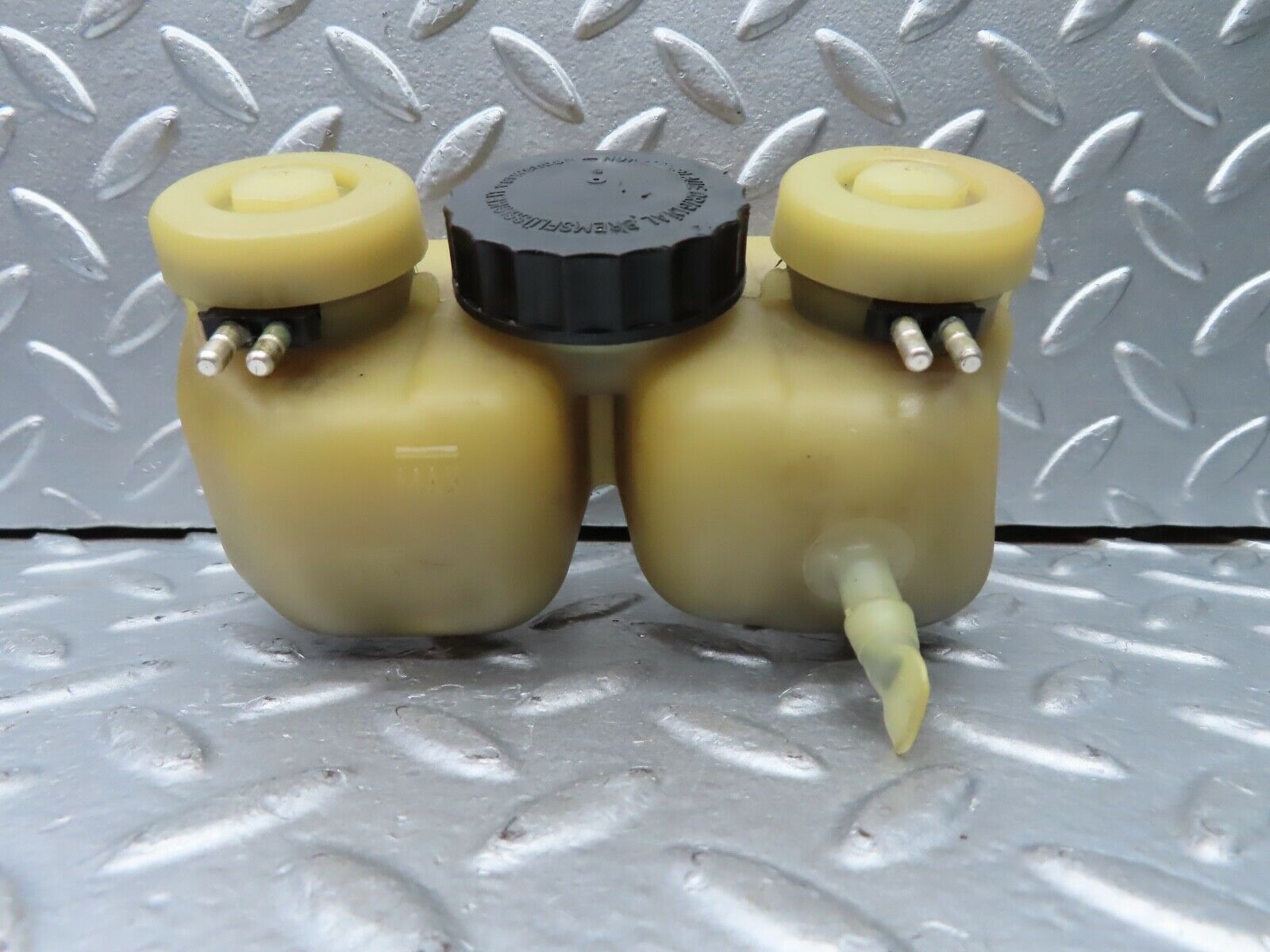 20813 Mercedes-Benz W114 250CE Coupe Brake Fluid Reservoir Tank Ate