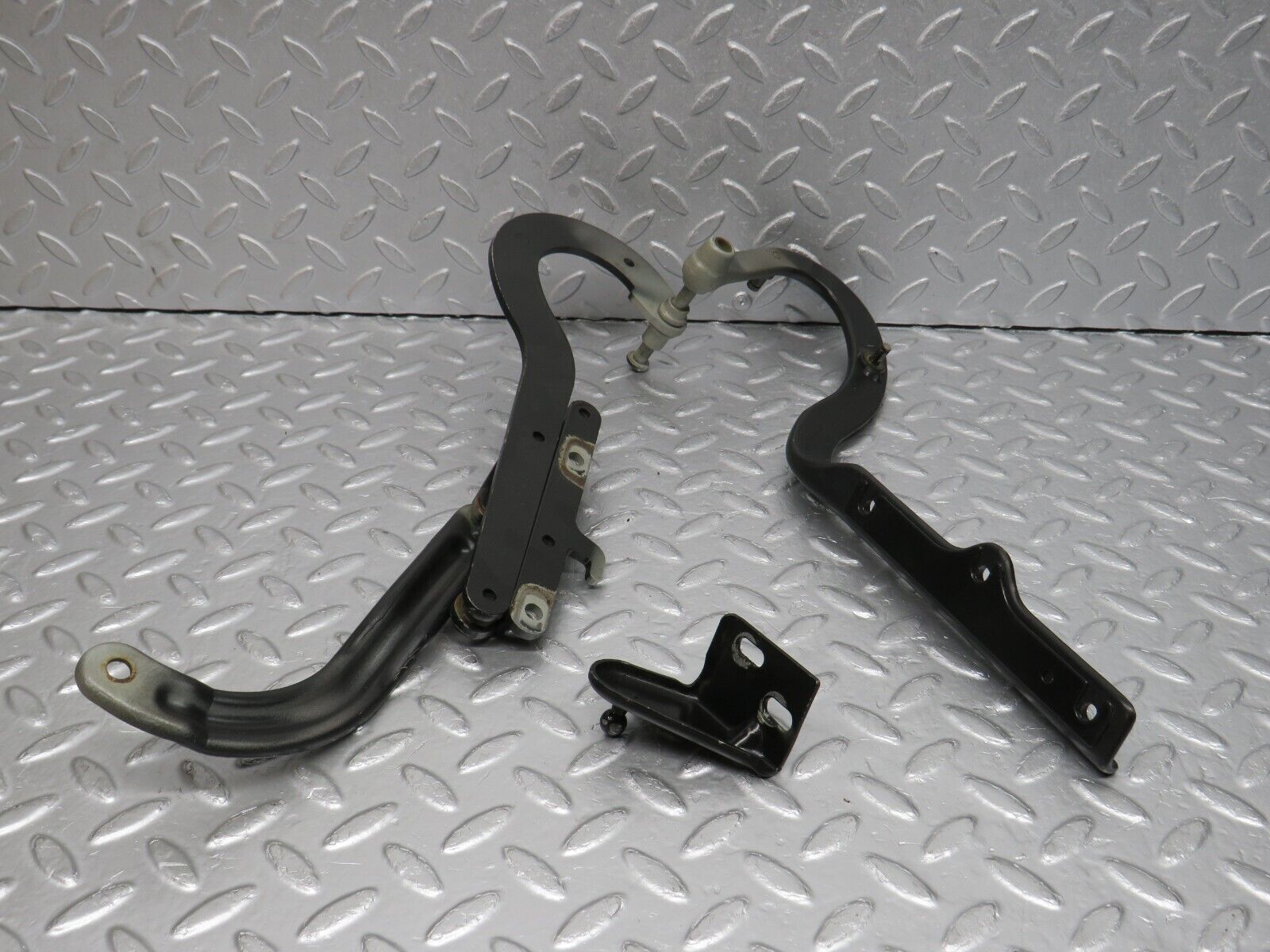 39795 Mercedes-Benz R129 320SL Coupe Trunk Boot Soft Top Hinge Left Side