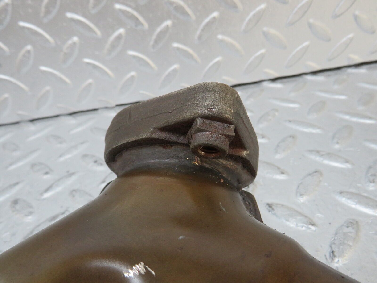 35009 Mercedes-Benz W210 320E Exhaust Manifold Right Side