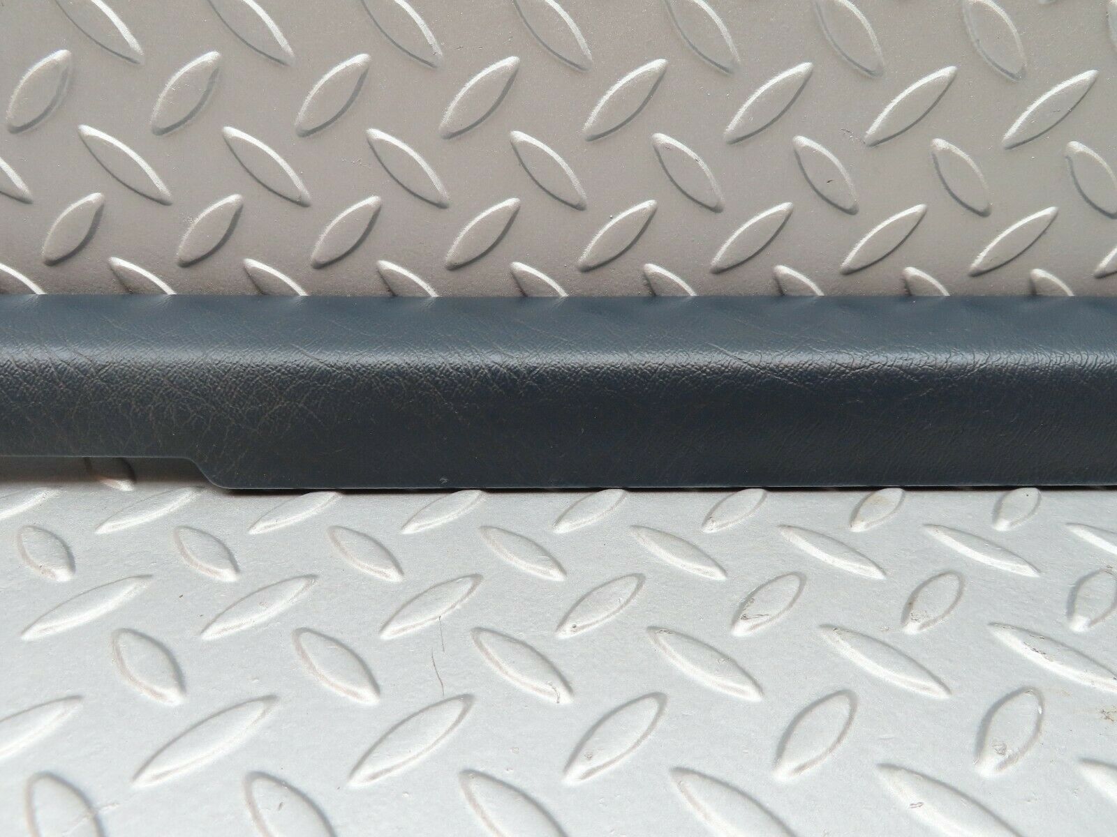 3431 Mercedes-Benz W115 220D Front Left Upper Door Panel Blue