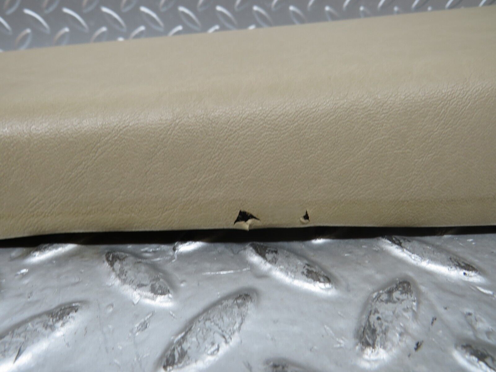 27525 Mercedes-Benz S124 300TE B Pillar Cover Right Side Beige 1246923689