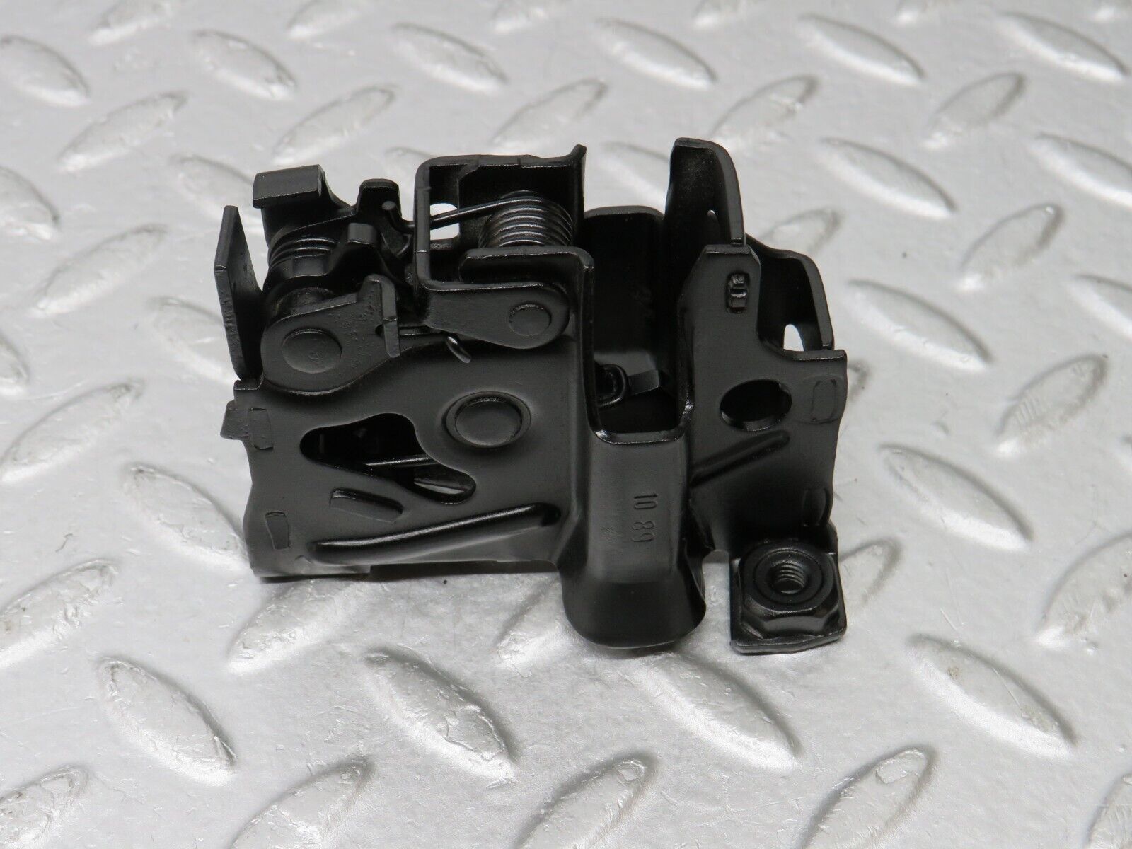 36113 Mercedes-Benz W126 420SE Bonnet Lock Catch Left Side 1268801160