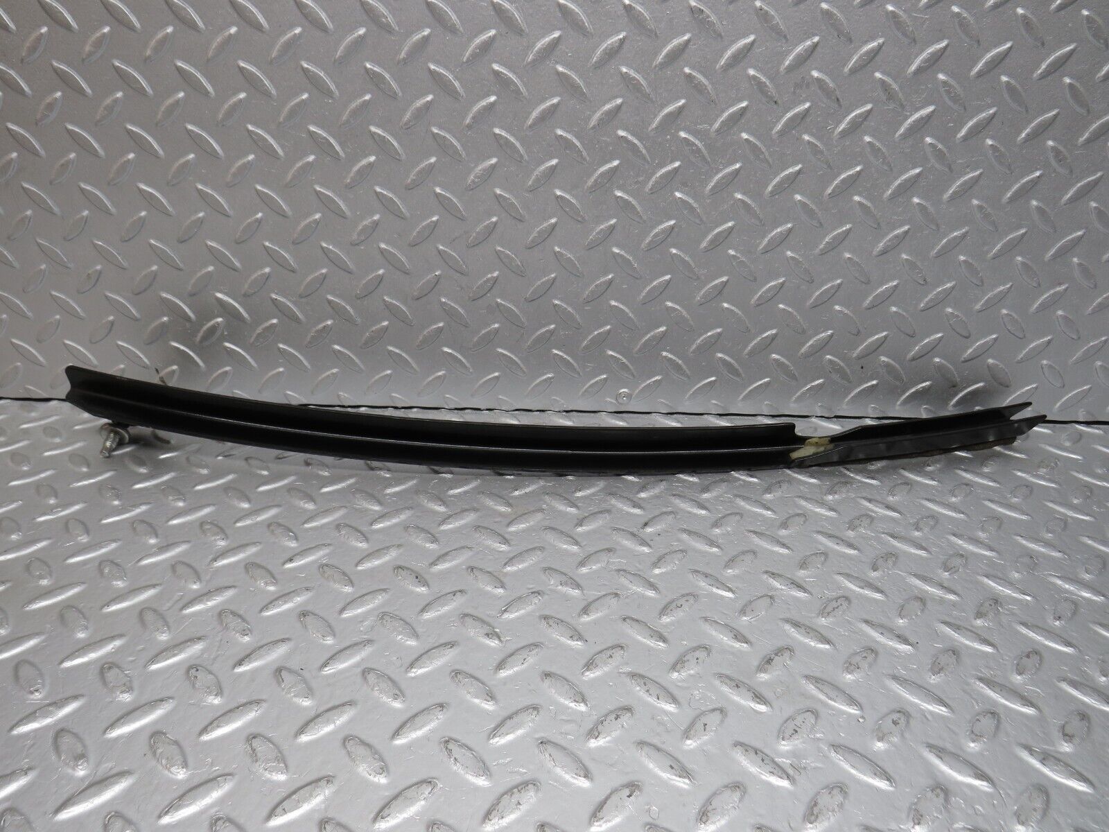 39659 Mercedes-Benz R129 320SL Coupe Right Door Front Window Channel