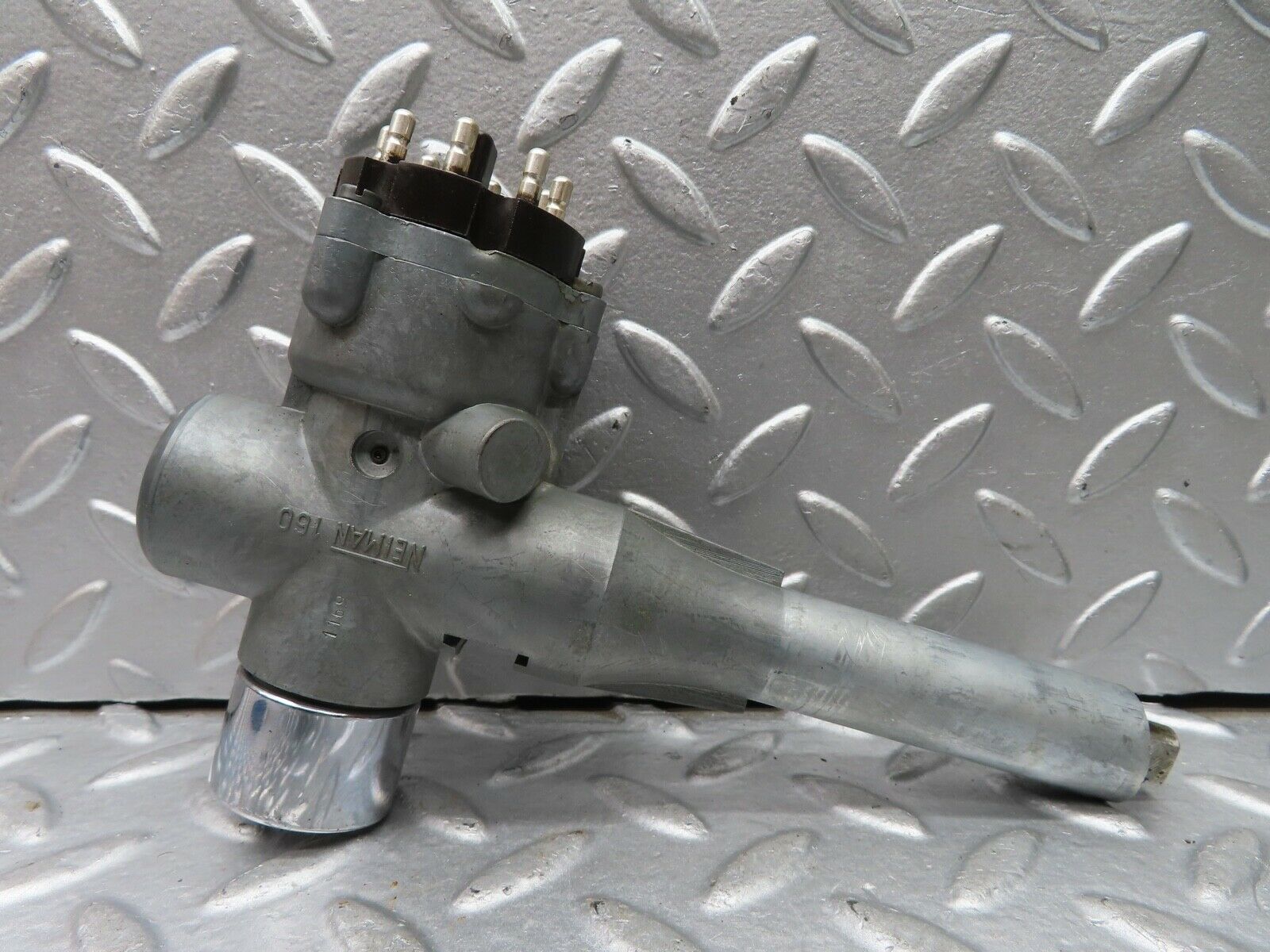 20909 Mercedes-Benz W114 250CE Coupe Ignition Switch With Key