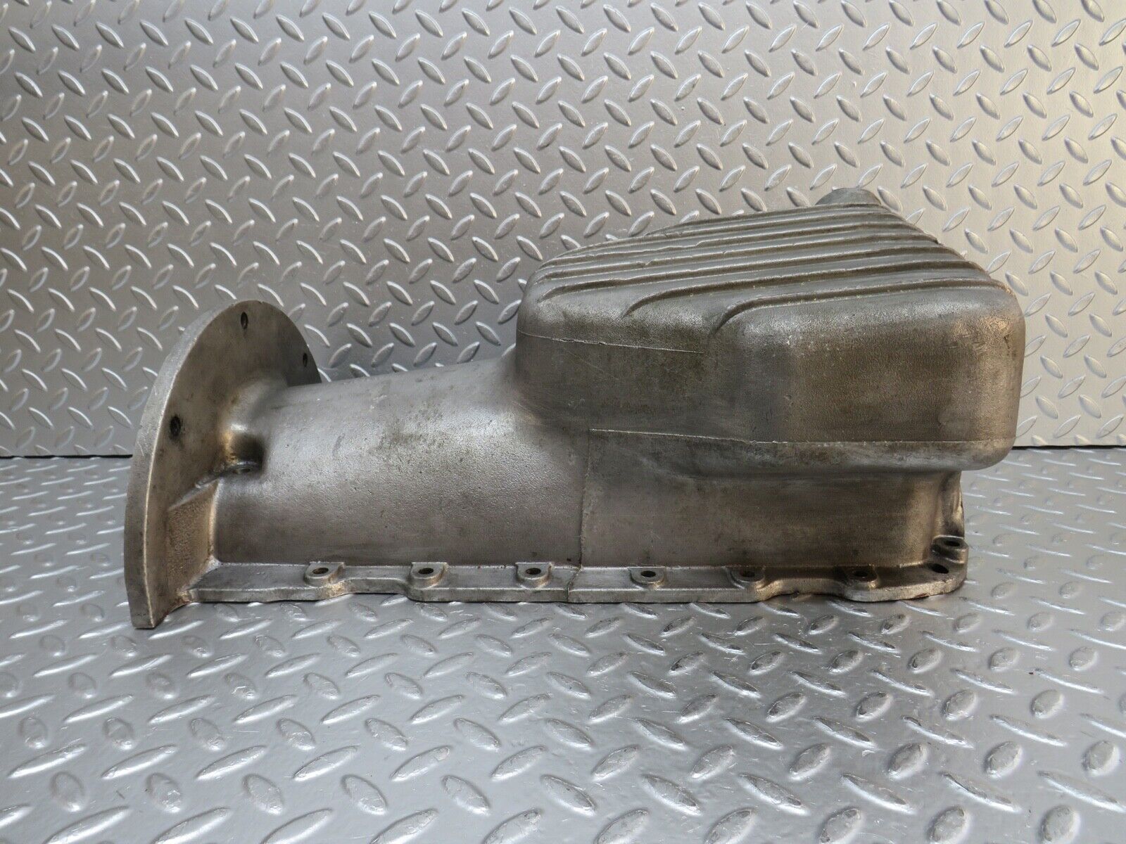 0336 Mercedes-Benz W120 180D Ponton Engine Oil Pan Aluminium 1810101913