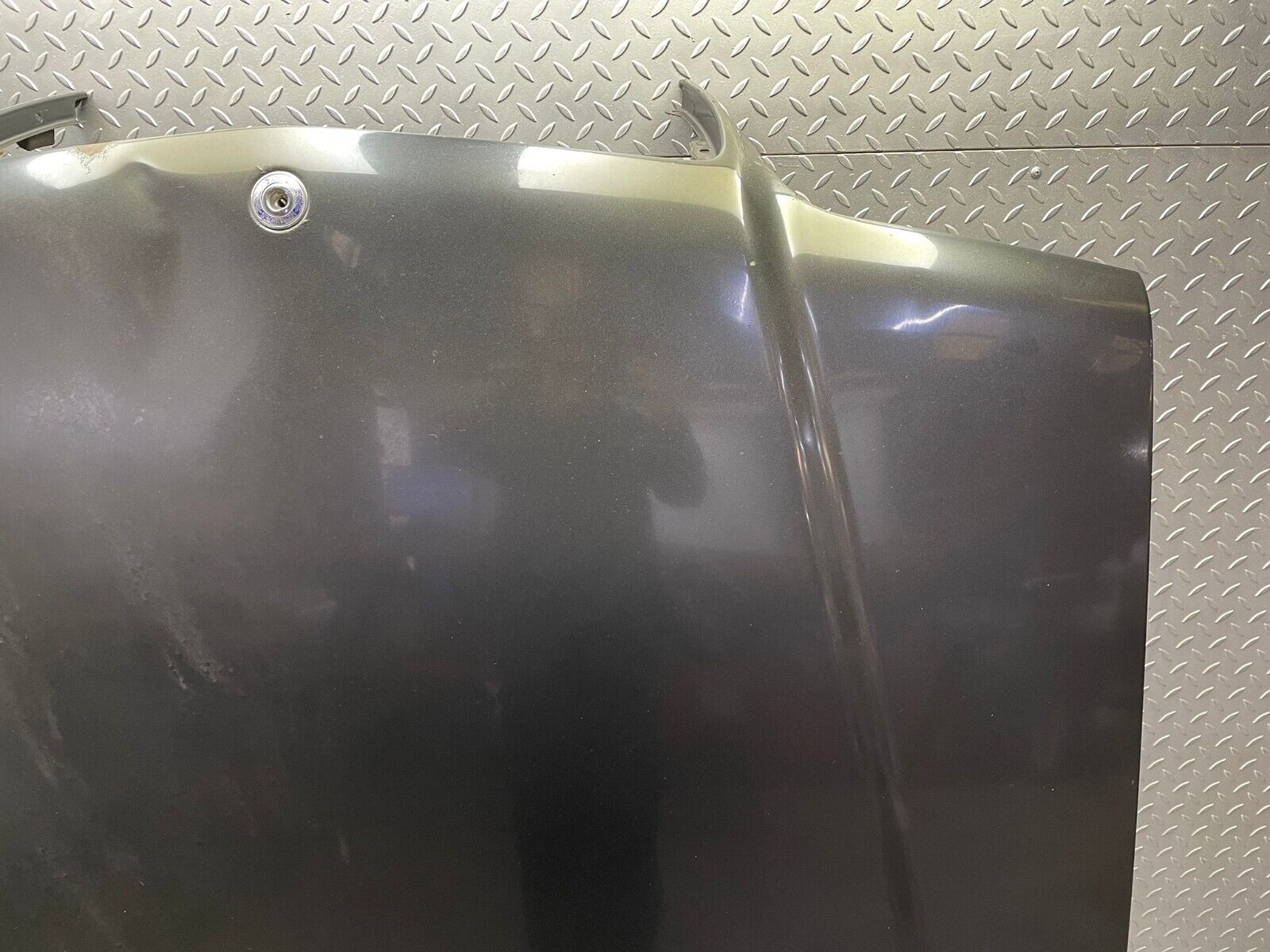 38193 Mercedes-Benz A124 320E Cabriolet Bonnet