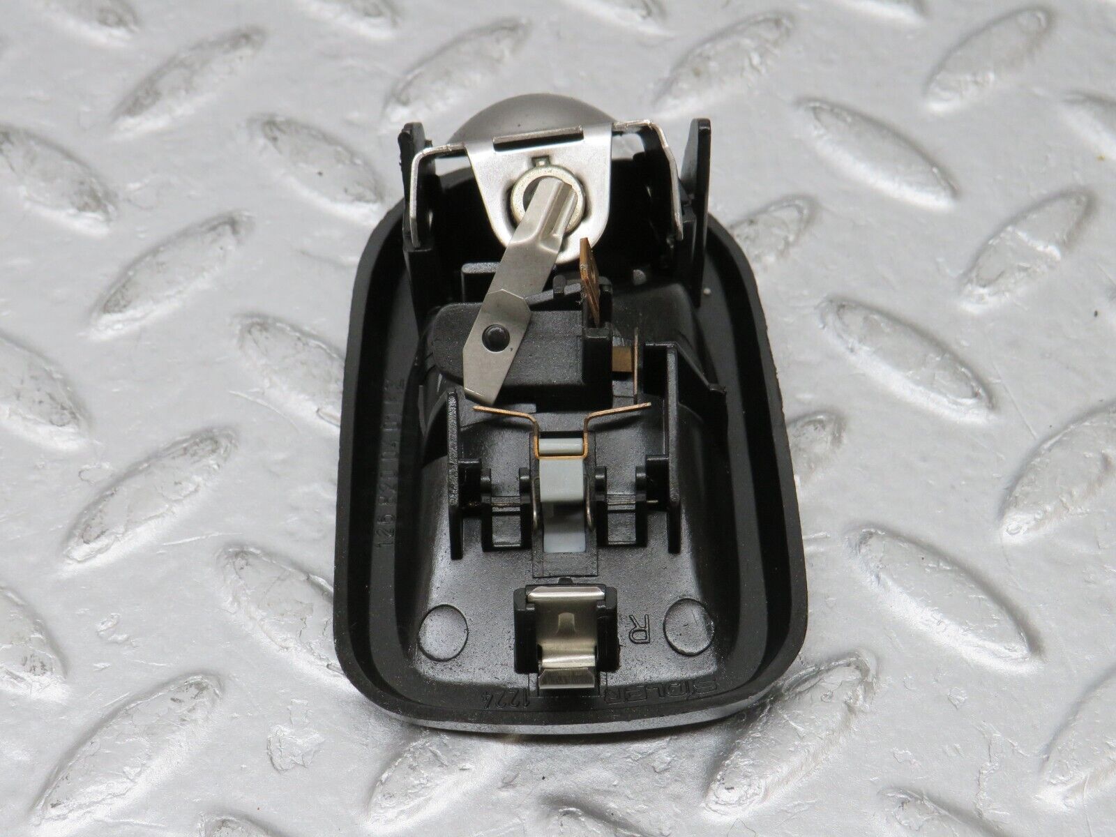 36077 Mercedes-Benz W126 420SE Rear Right Interior Light 1268200401