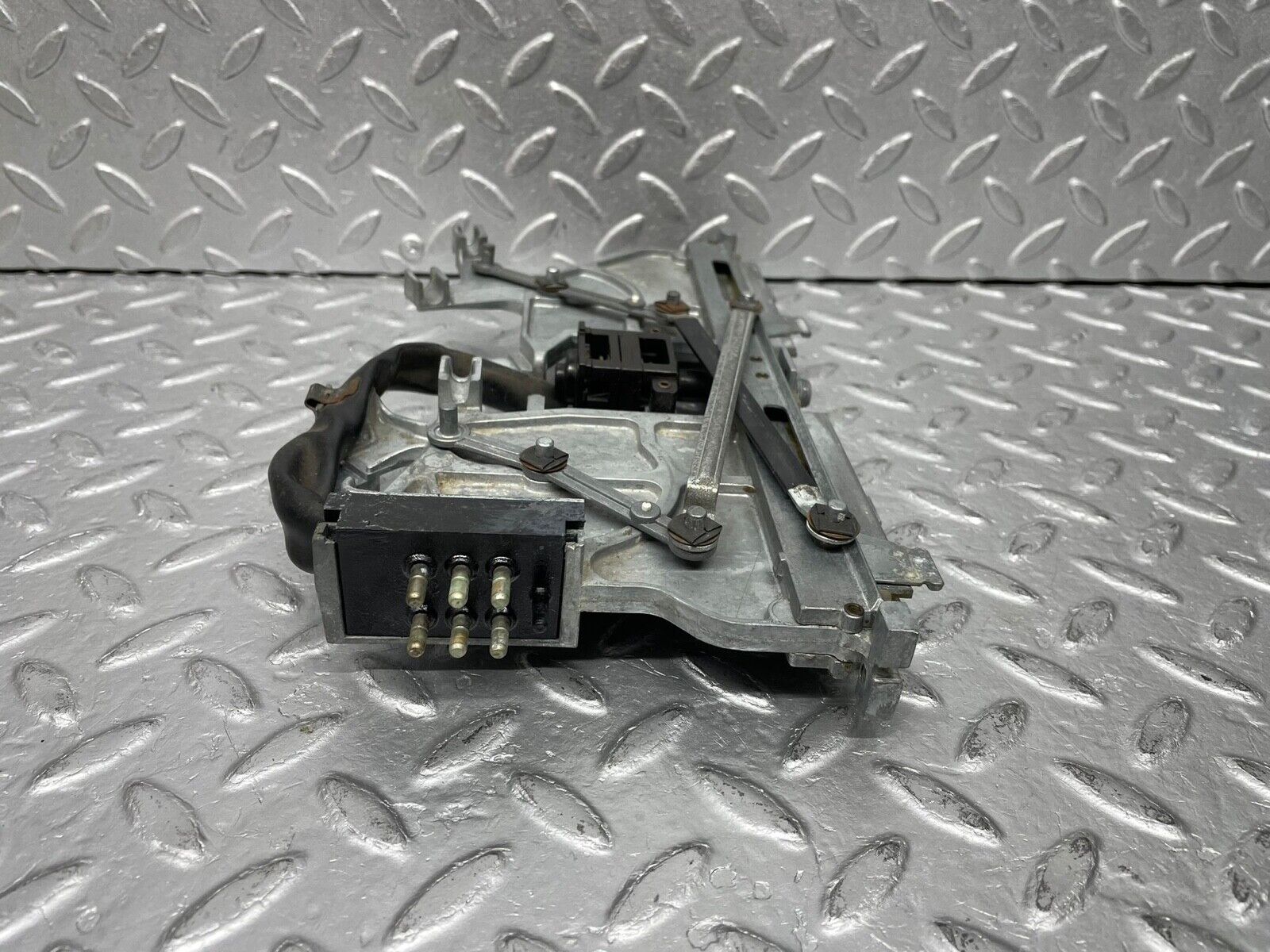 7875 Mercedes-Benz W115 220D Heater Control Switch 1158300485