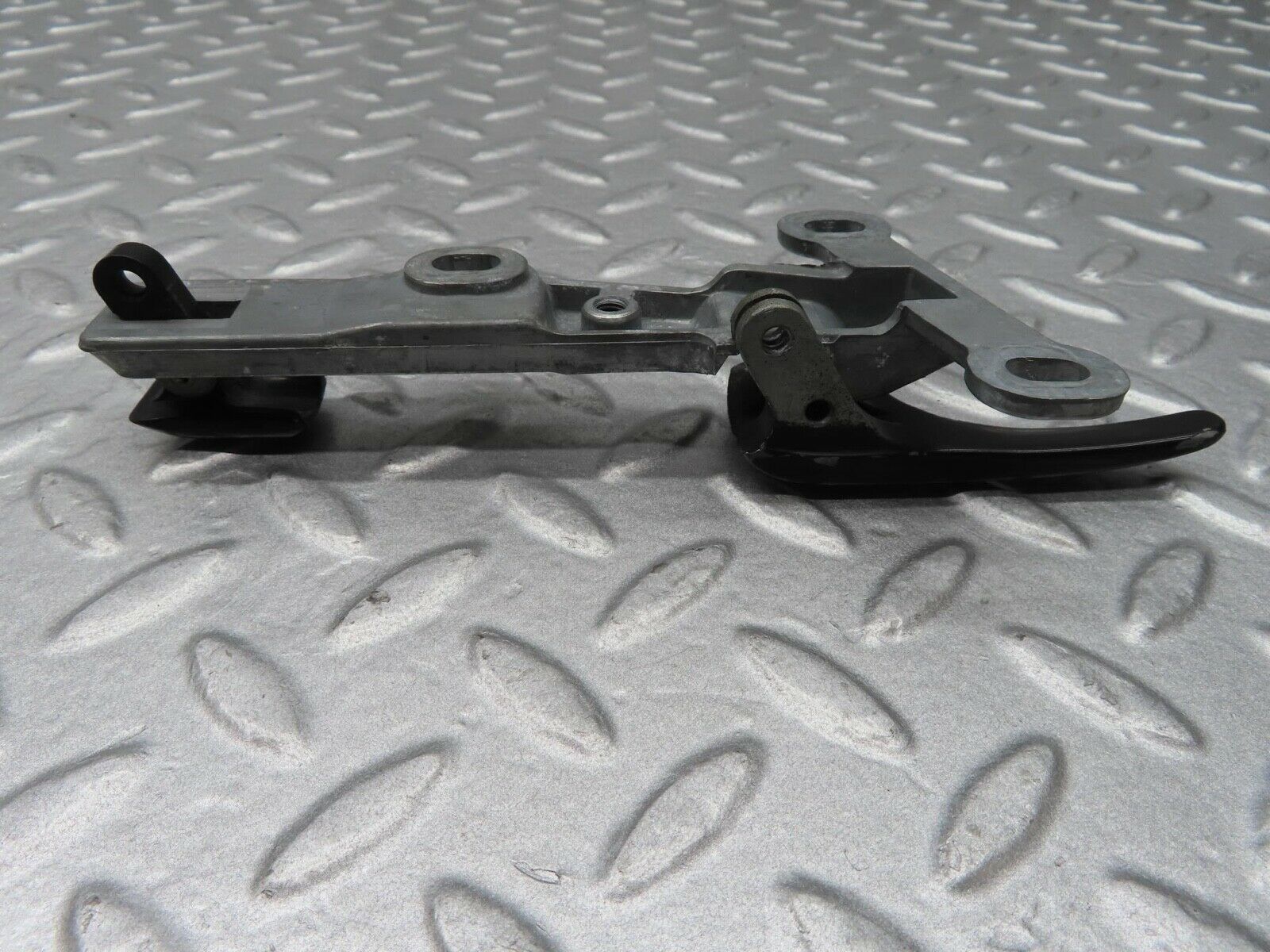 14065 Mercedes-Benz C107 280SLC Interior Door Handle Right