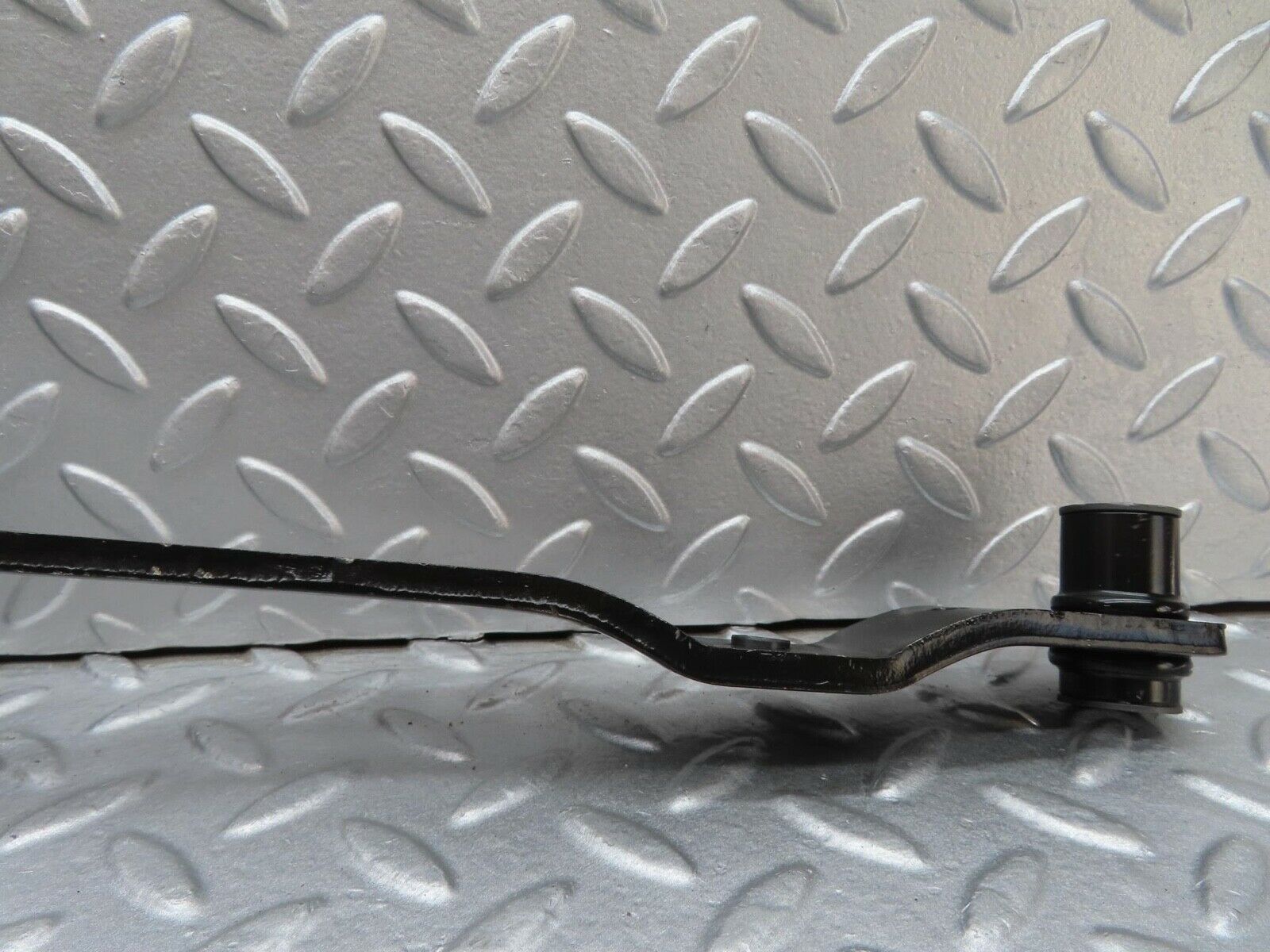 16011 Mercedes-Benz W123 280E Brake Pedal With Rubber 1232910082