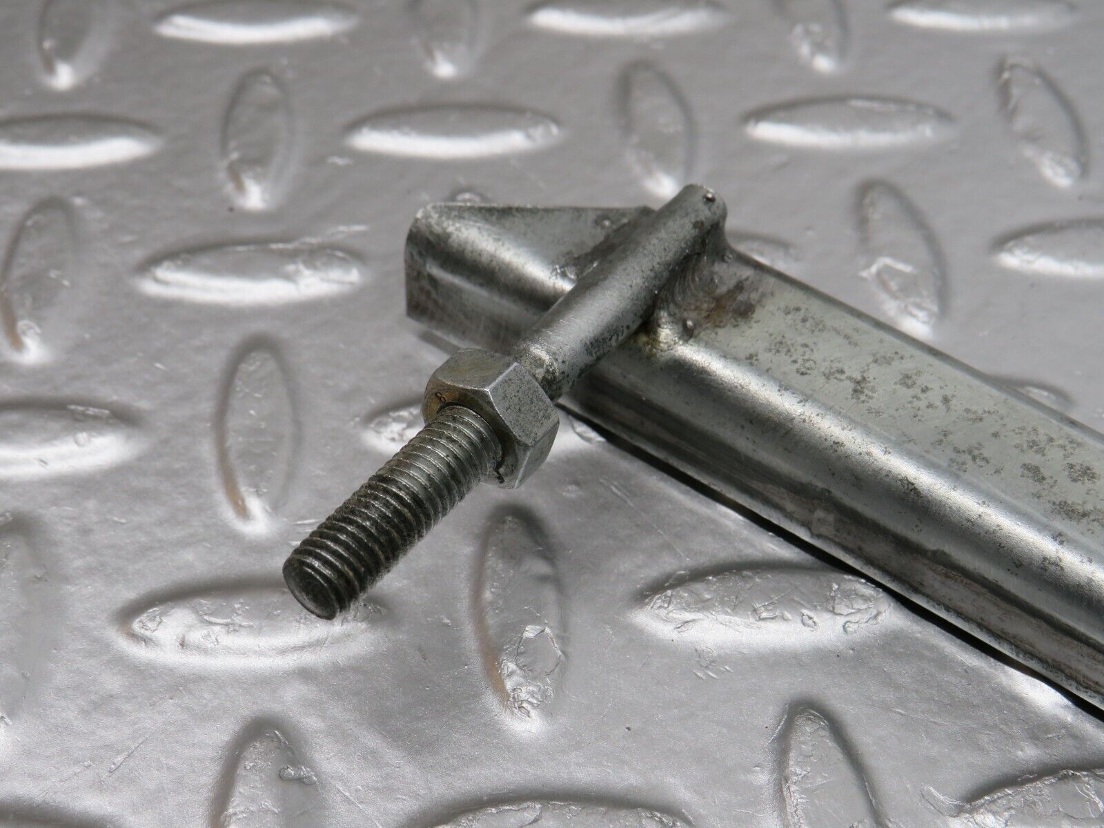 0701 Mercedes-Benz C107 350SLC Coupe Door Window Channel Front Right