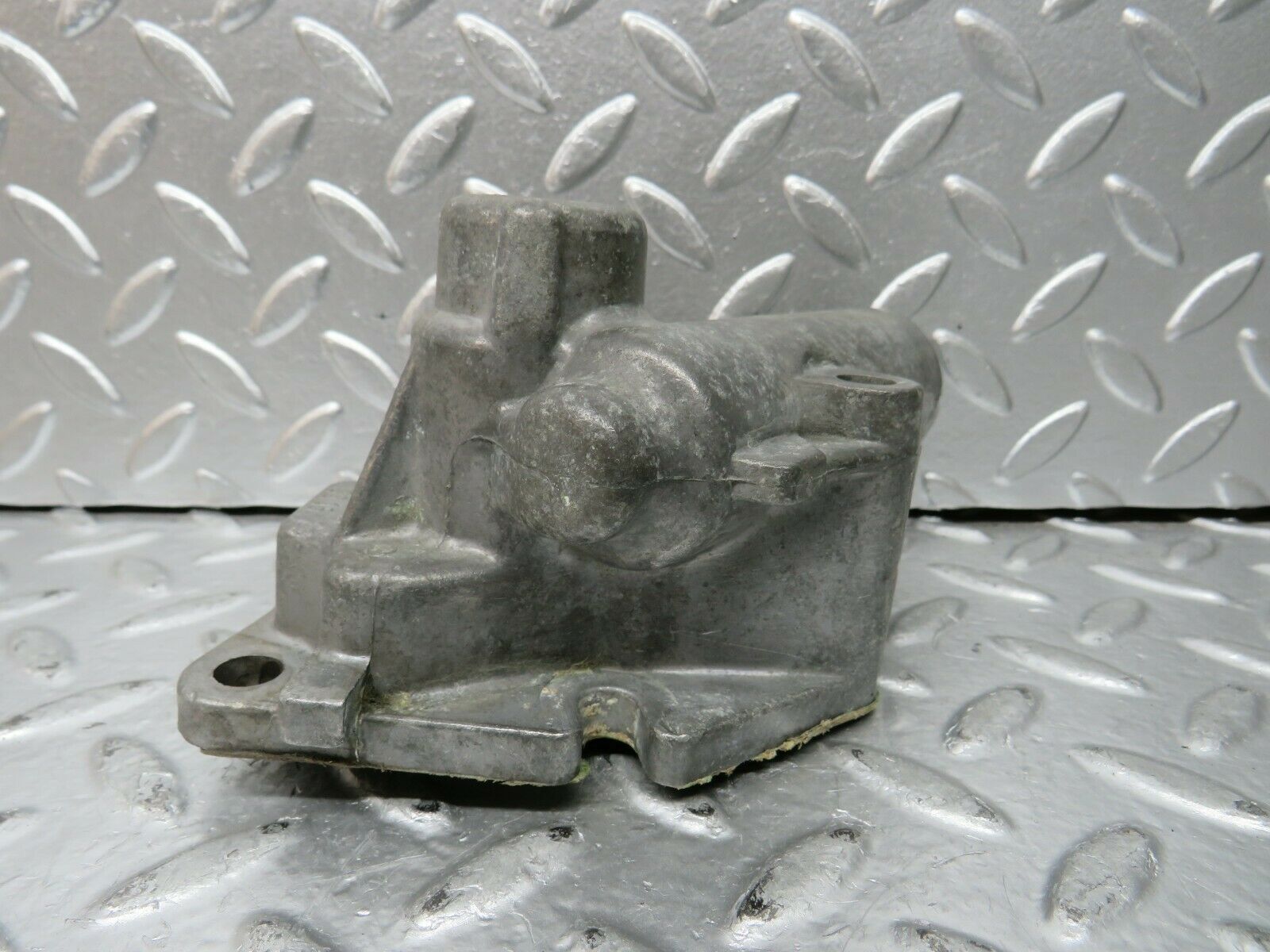 23540 Mercedes-Benz W114 280E Ignition Distributor Housing 1101580215