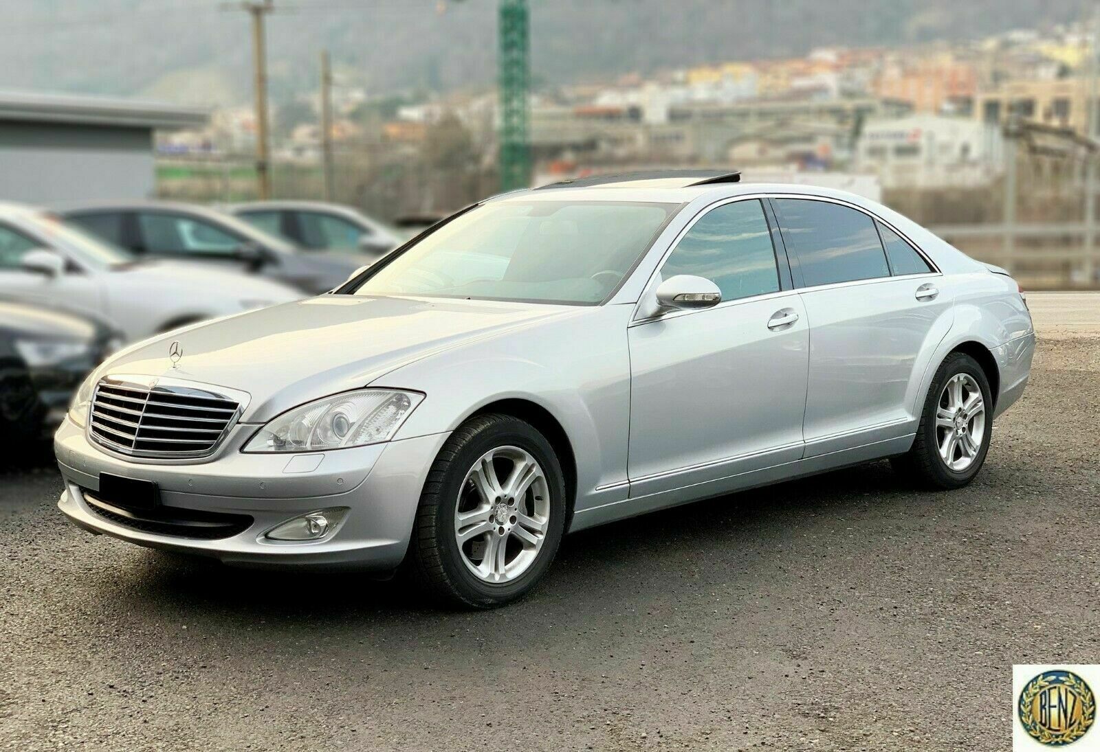 11109 Mercedes-Benz W221 S320 Subwoofer 2218202402