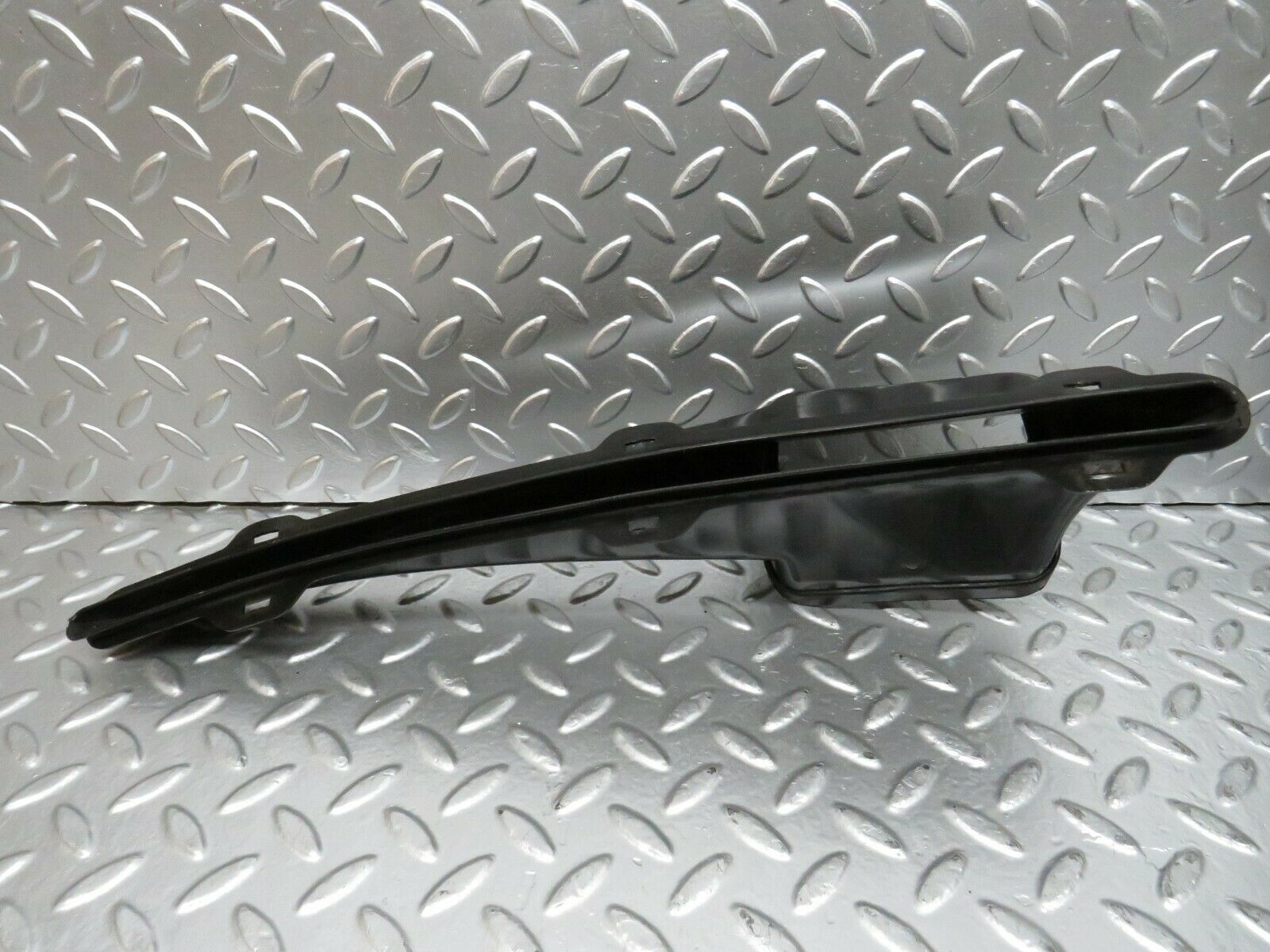 23776 Mercedes-Benz C107 450SLC Coupe Dashboard Air Vent Duct Pair