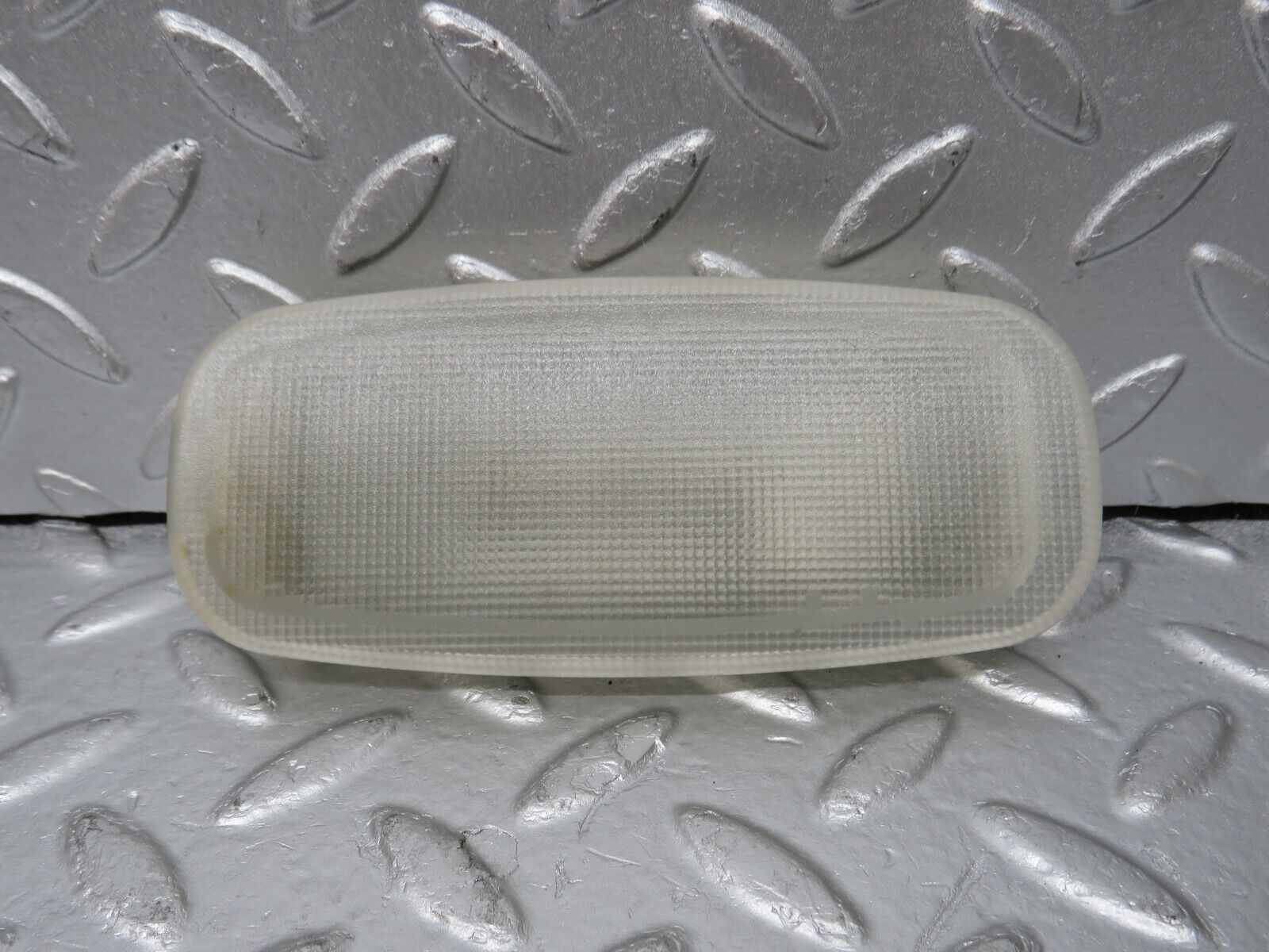 33339 Mercedes-Benz W202 C180 Interior Dome Light 2028200401