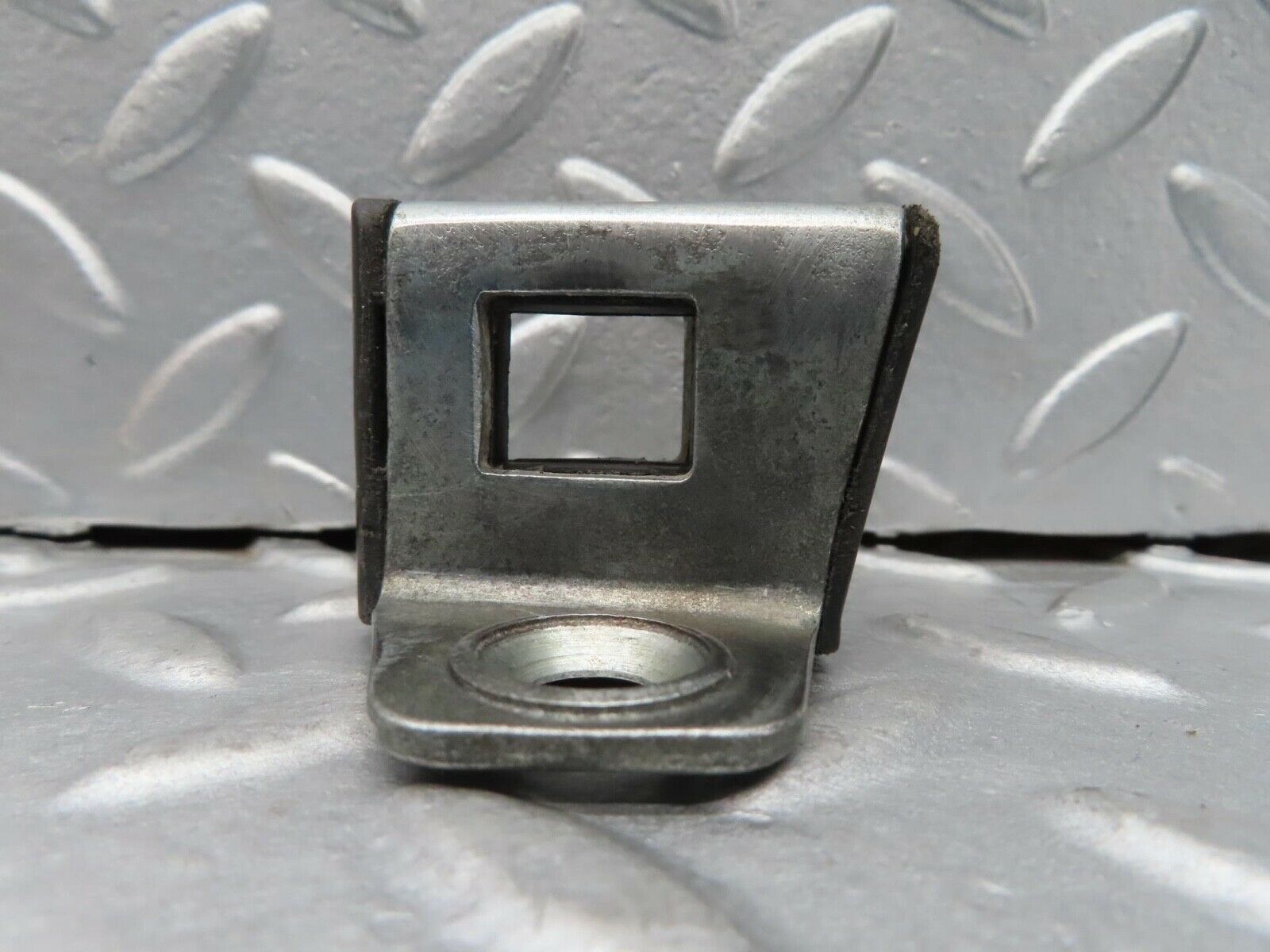 16453 Mercedes-Benz W124 260E Door Lock Latch