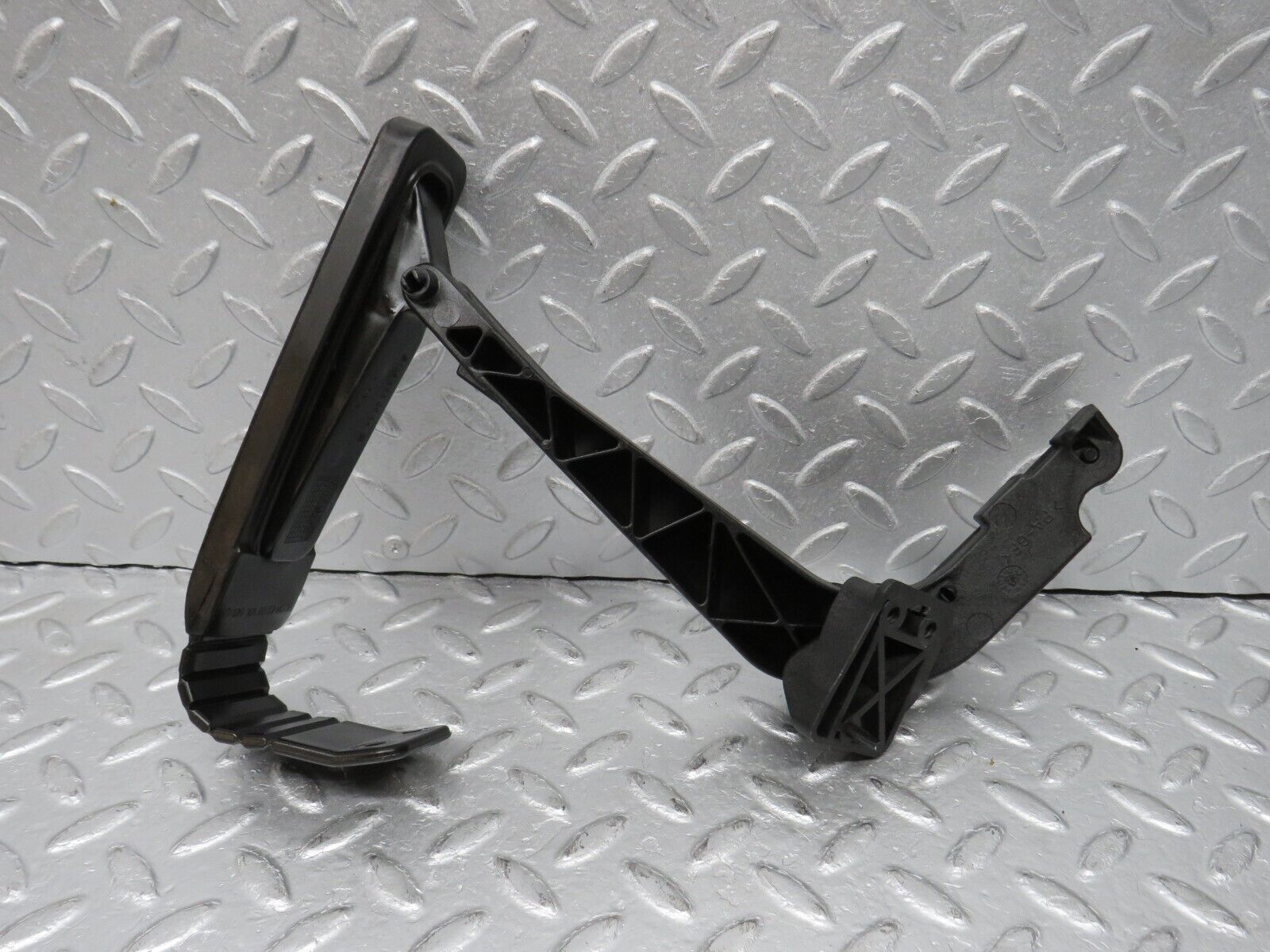 38382 Mercedes-Benz R129 280SL Coupe Accelerator Pedal With Linkage 1293000004