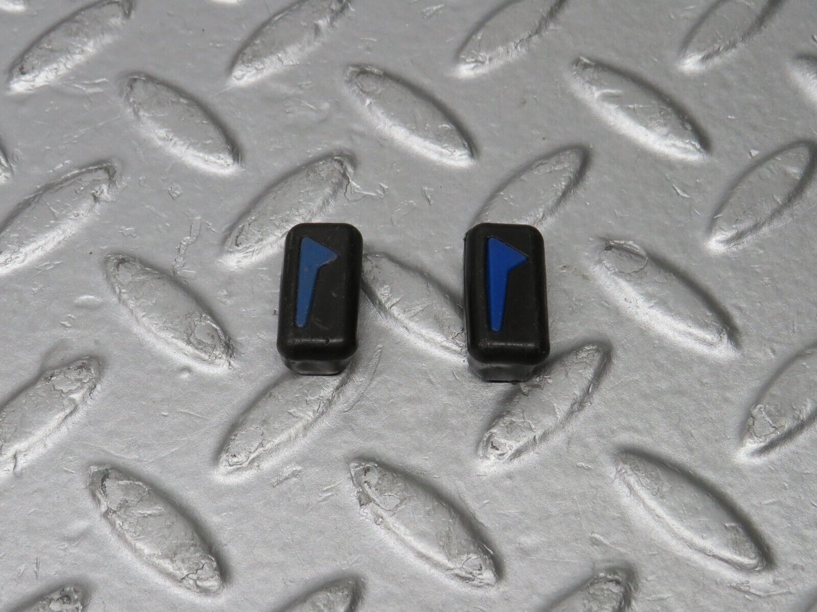 39238 Mercedes-Benz C114 280CE Coupe Heater Control Knob 2x