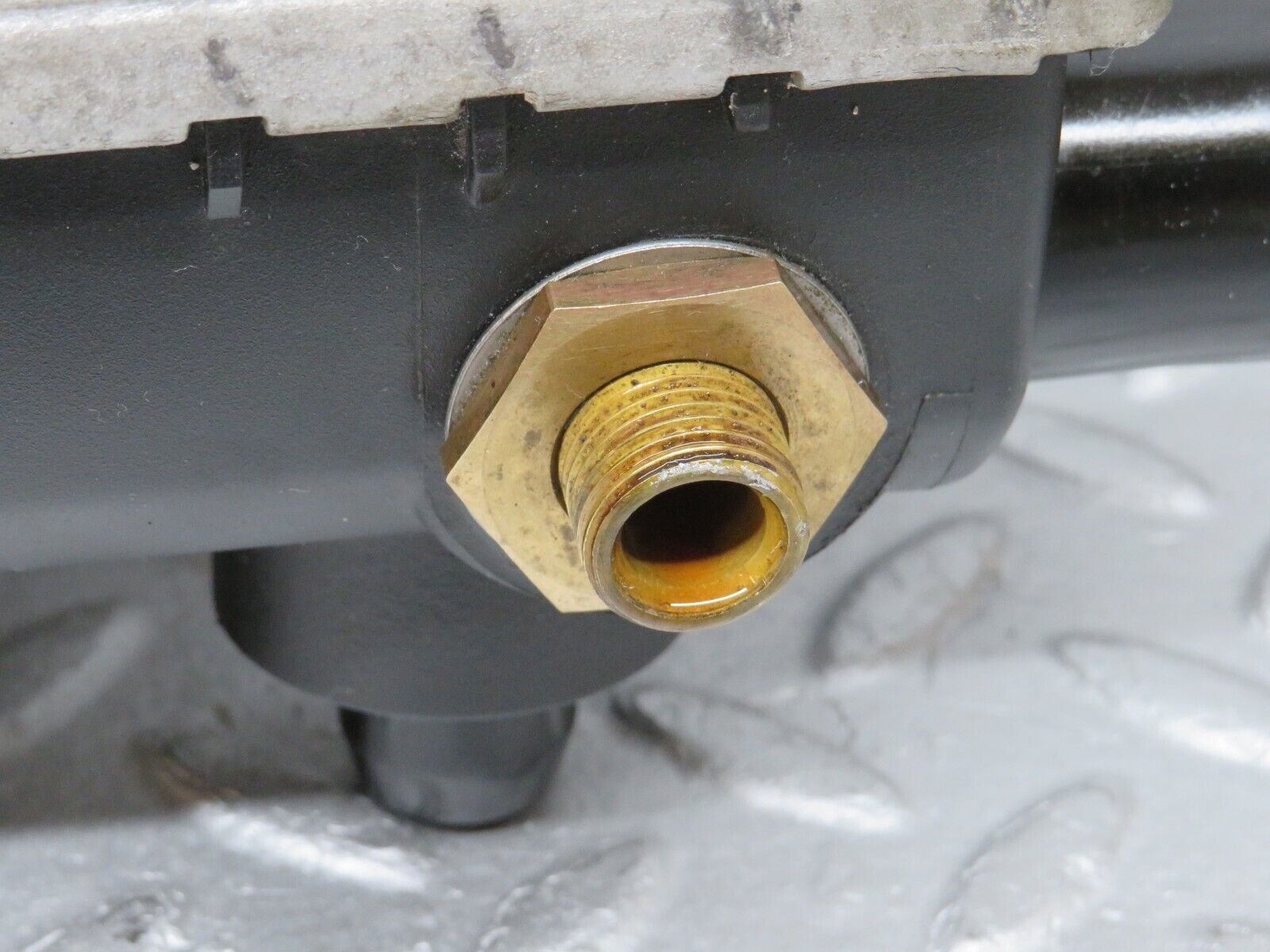 36658 Mercedes-Benz W201 190E 2.0L Coolant Radiator Nissens 62550