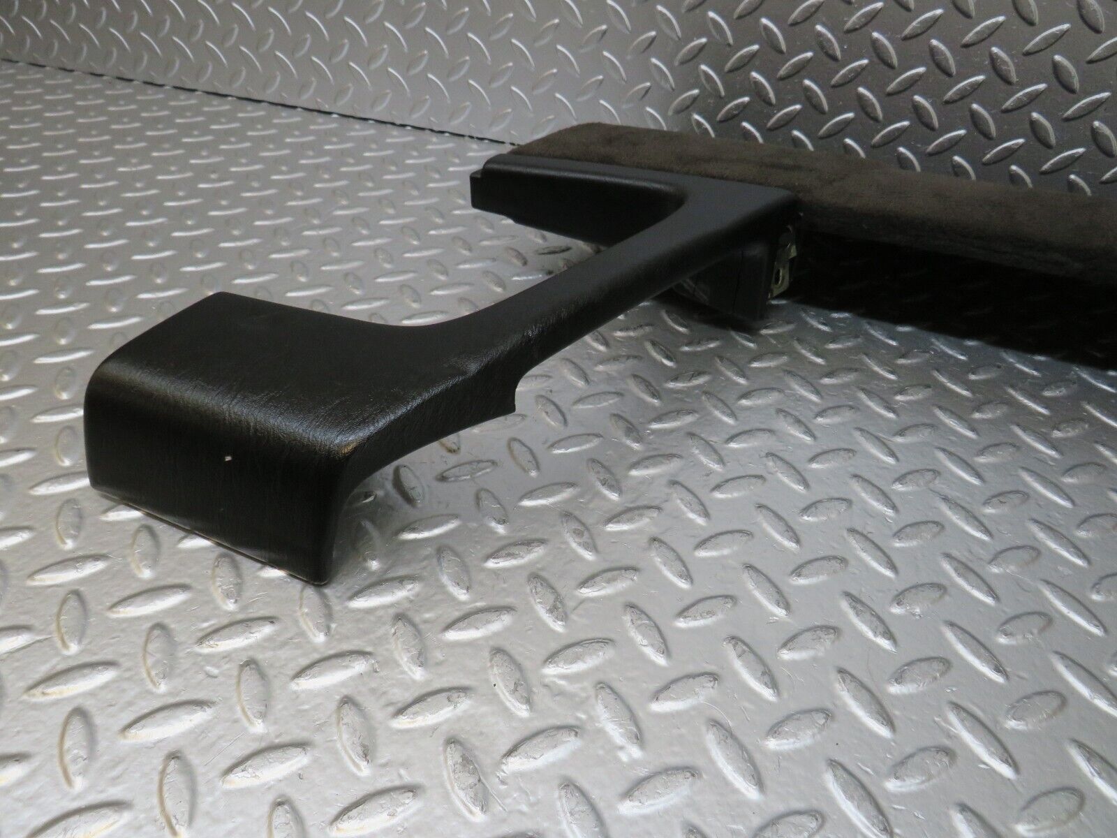 25101 Mercedes-Benz R129 Front Left Door Handle Panel Black