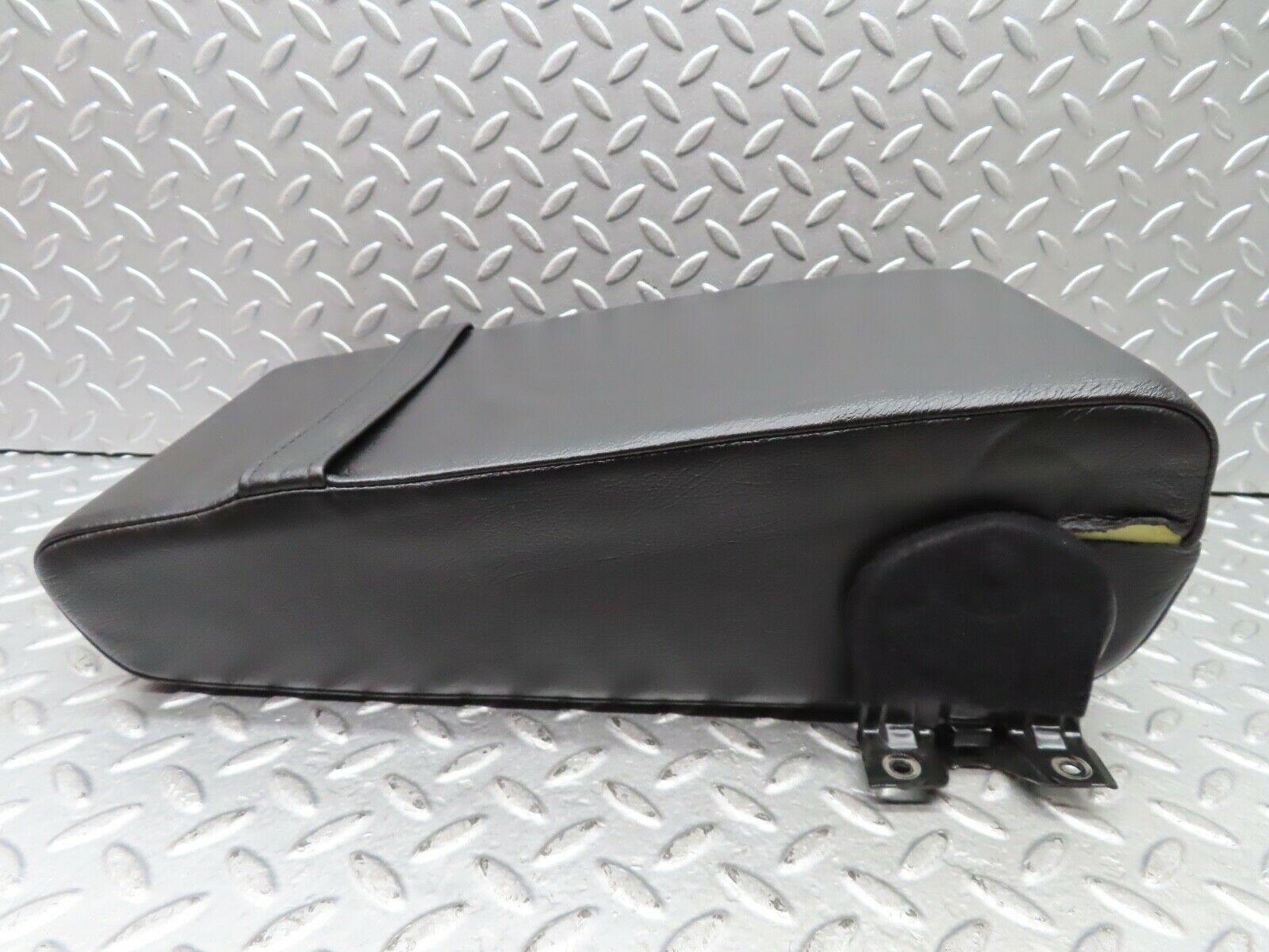 19413 Mercedes-Benz C140 CL420 Coupe Rear Folding Arm Rest Black Leather