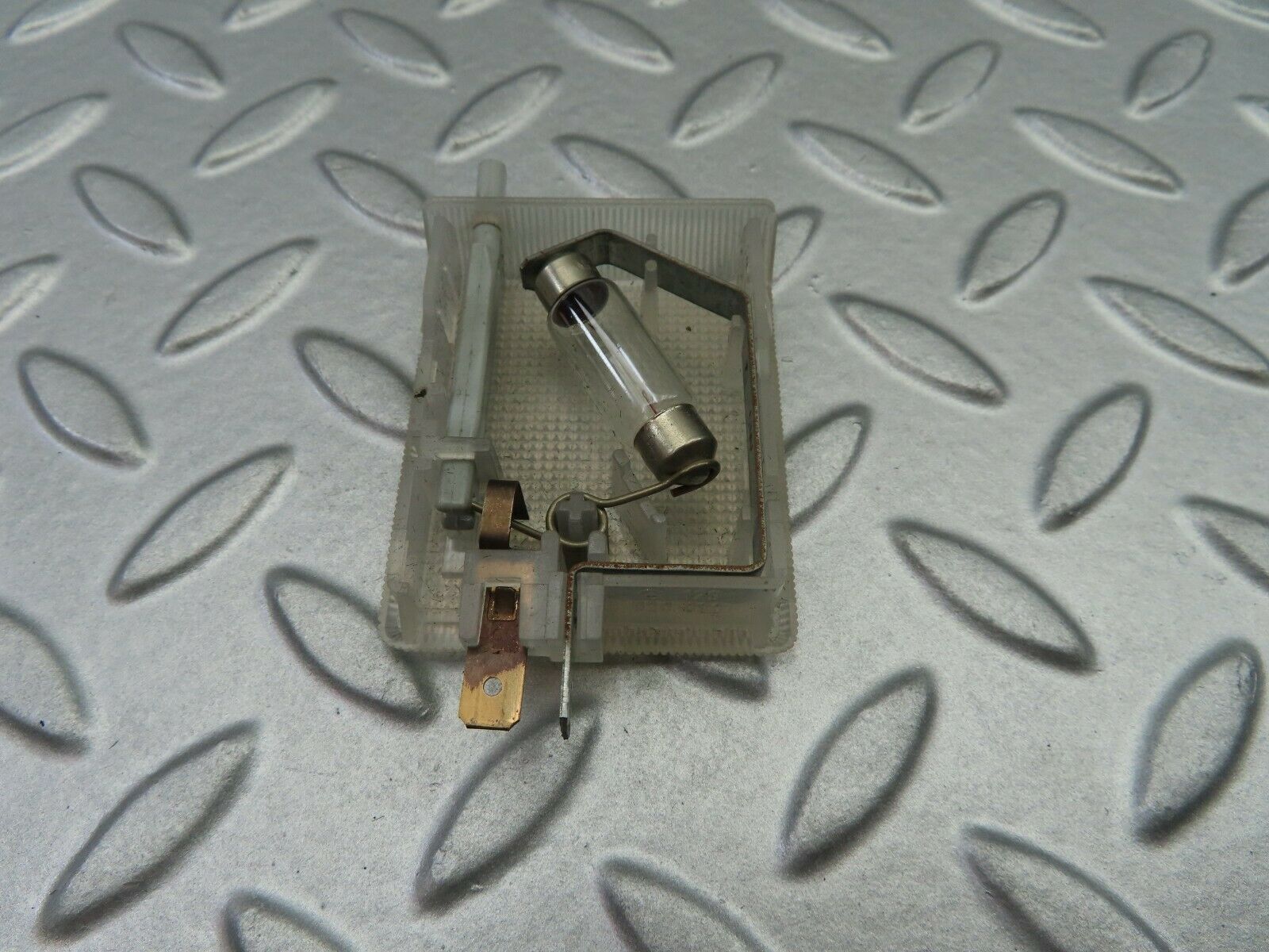 7124 Mercedes-Benz S124 E220 Wagon Glove Box Light