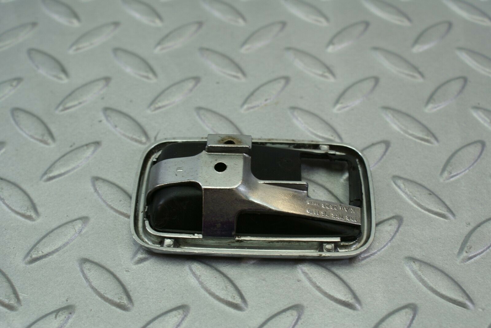 3185 Mercedes-Benz W115 220D Chrome Frame For Door Opener Right 1087660611