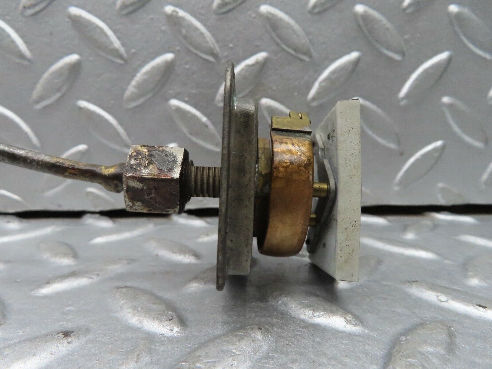 18986 Mercedes-Benz W121 190b Ponton Oil Pressure Gauge